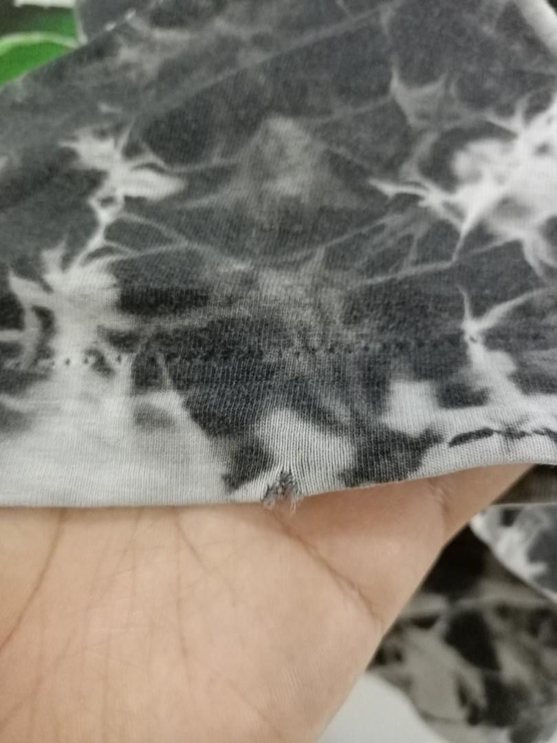 Vintage 90's Army Tanks Camo Tie Dye Fullprint Shirt (RARE) Size US L / EU 52-54 / 3 - 7 Thumbnail