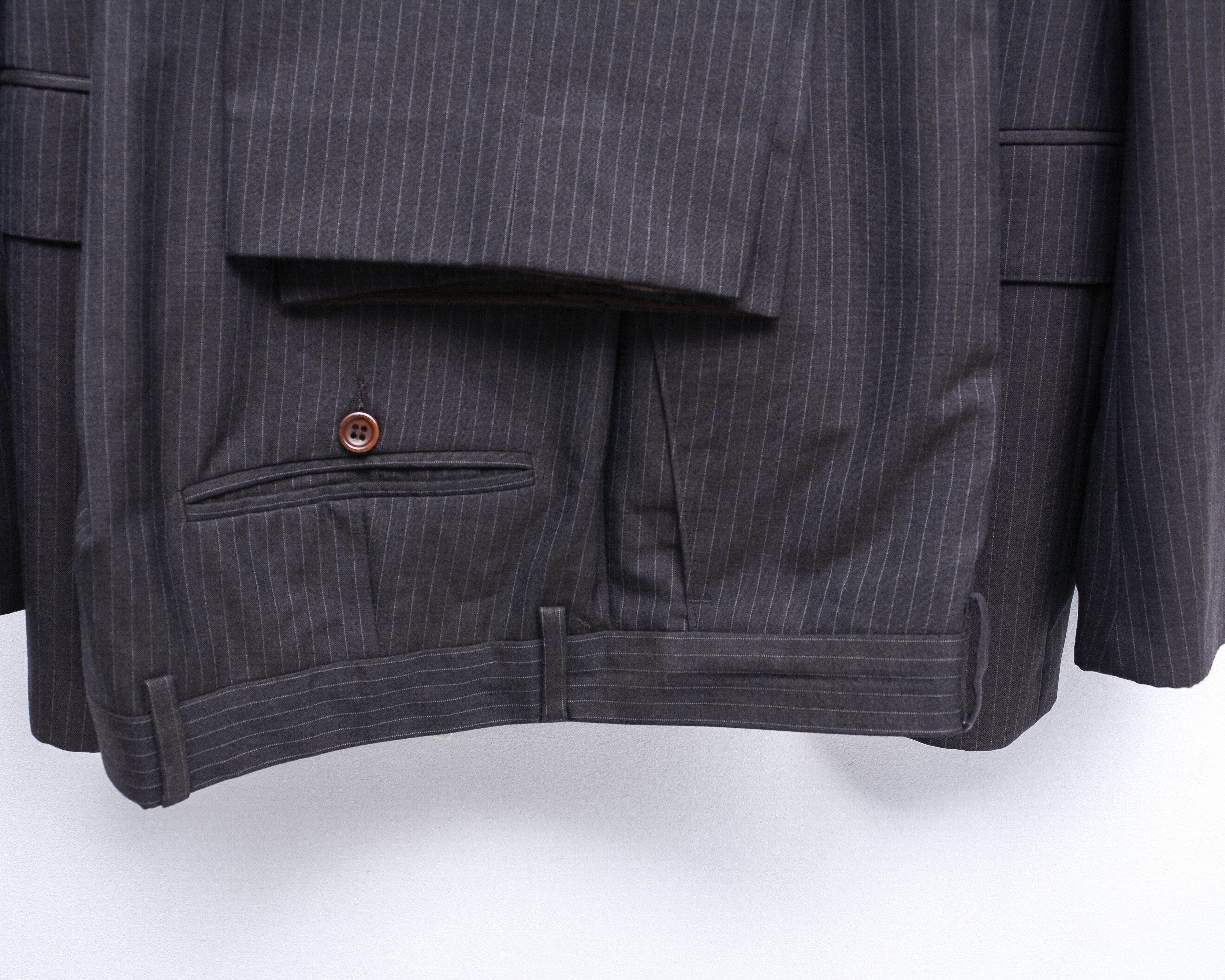 Boggi Pinstriped Suit Jacket Blazer W36 L34 Trousers Pants Size 42R - 2 Thumbnail