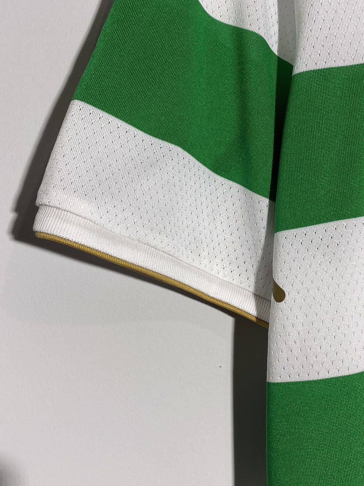New Balance FC Celtic 2017/18 New Balance Football Shirt Size US XL / EU 56 / 4 - 10 Thumbnail