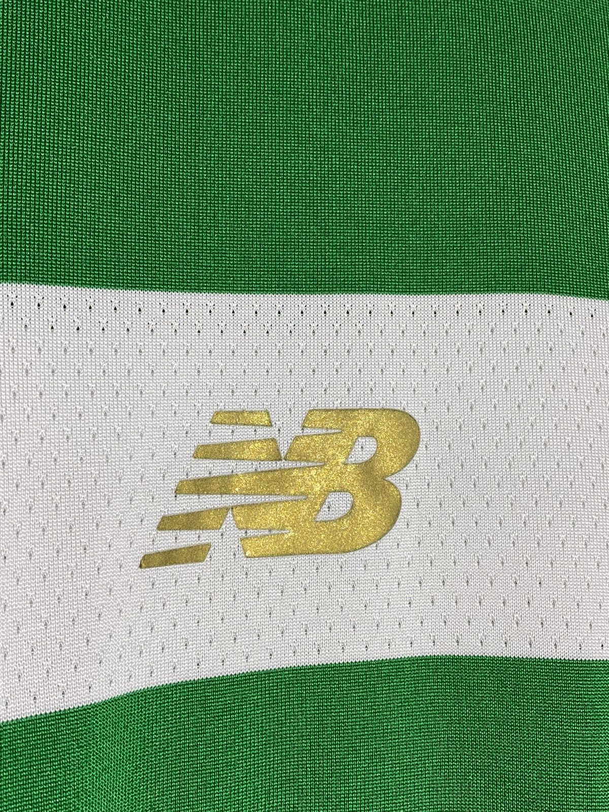 New Balance FC Celtic 2017/18 New Balance Football Shirt Size US XL / EU 56 / 4 - 8 Thumbnail