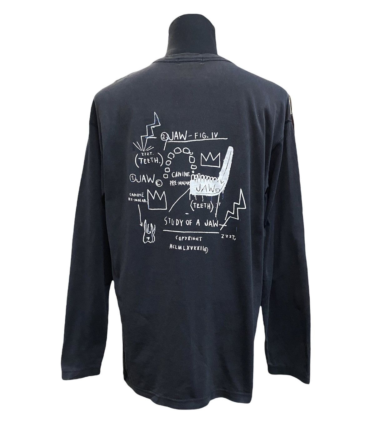 Jean-Michel Basquiat × Uniqlo Jean michel basquiat X uniqlo long sleeve (XL) Size US XL / EU 56 / 4 - 1 Thumbnail