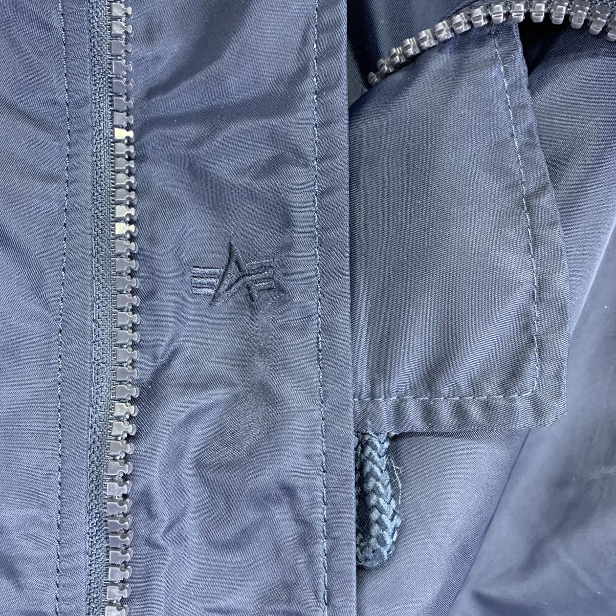 Alpha Industries Vintage Alpha Industries Hoodie Navy Blue Bomber Jacket Size US XL / EU 56 / 4 - 7 Thumbnail