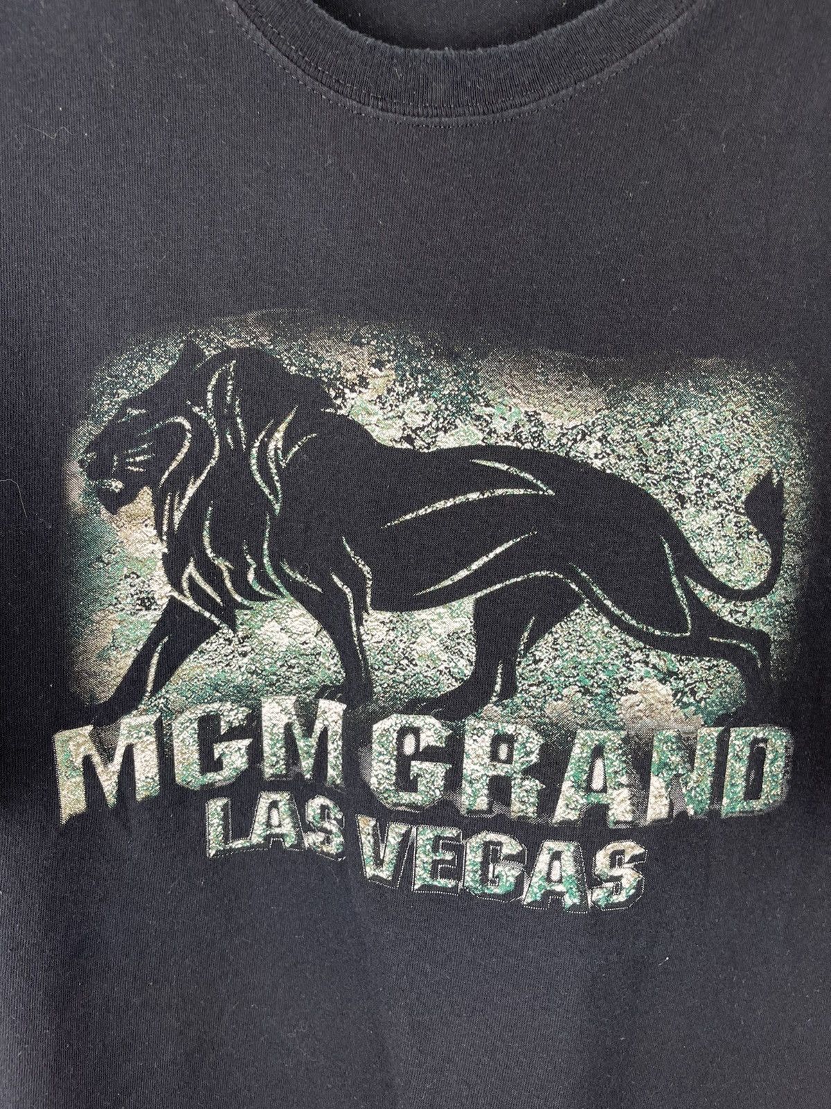 Vintage MGM Grand Las Vegas vintage made in USA lion big logo tee Size US XL / EU 56 / 4 - 4 Thumbnail