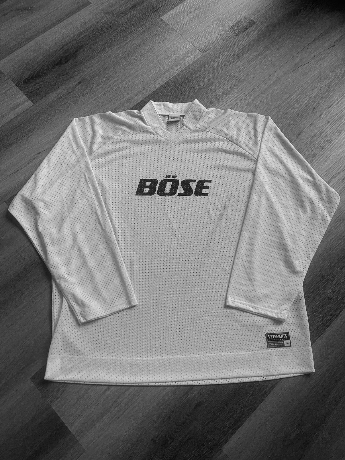 Vetements Vetements Bose Hockey Shirt (SS20) | Grailed 