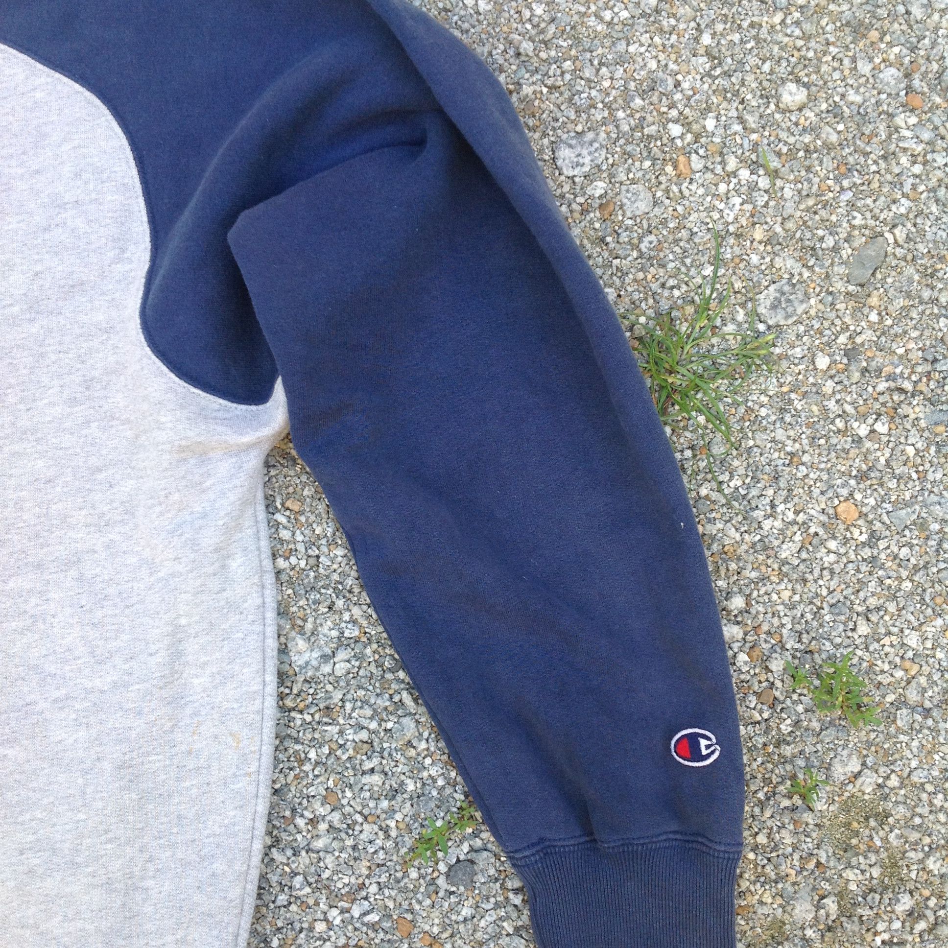 Champion Vintage Champion Sweatshirt Size US L / EU 52-54 / 3 - 3 Thumbnail
