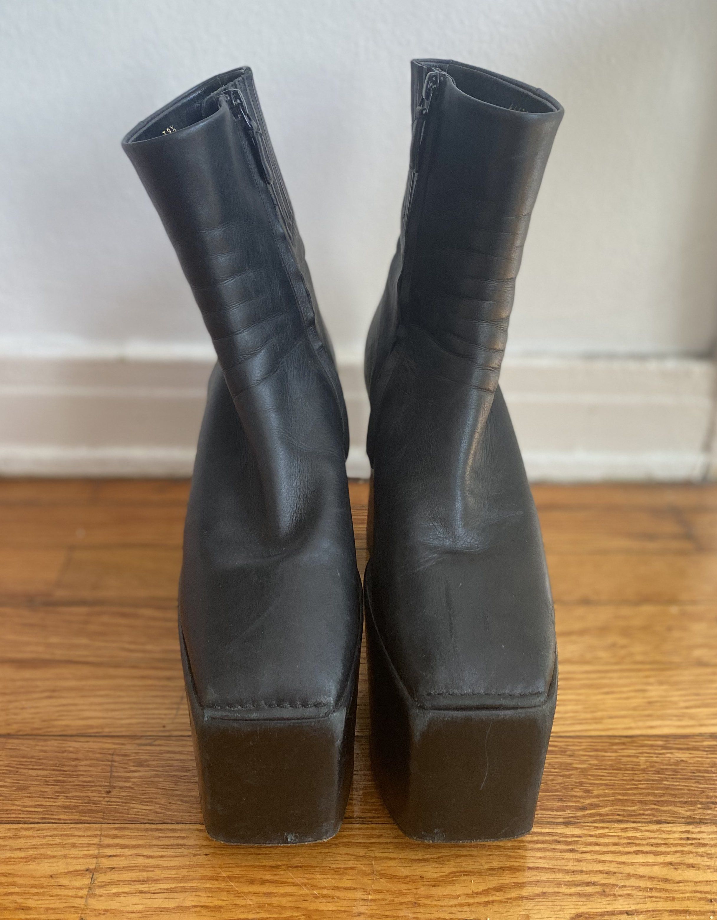 Balenciaga Iconic Balenciaga Platform Boot Size US 6.5 / EU 39-40 - 3 Thumbnail