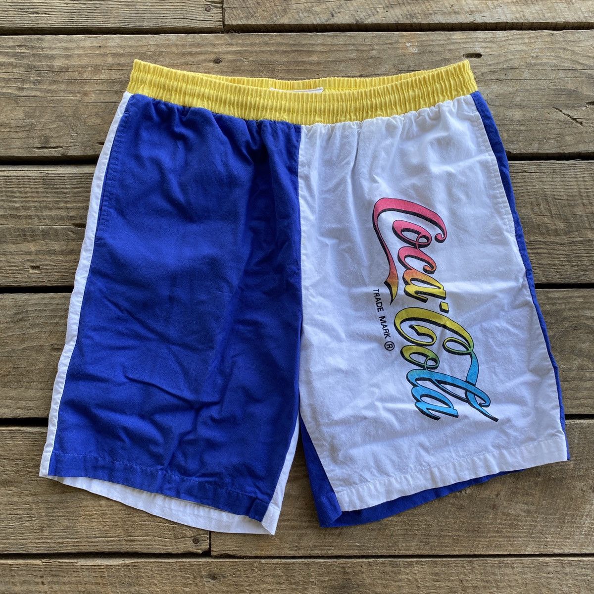 Coca Cola Vintage Coca Cola Coke Logo Shorts Size US 32 / EU 48 - 1 Thumbnail