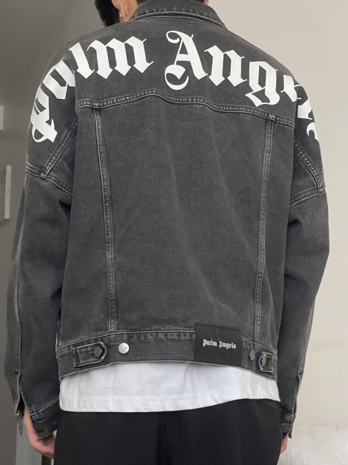 Palm Angels PALM ANGELS Printed Back Logo Black Wash Denim Jacket Size US S / EU 44-46 / 1 - 9 Thumbnail