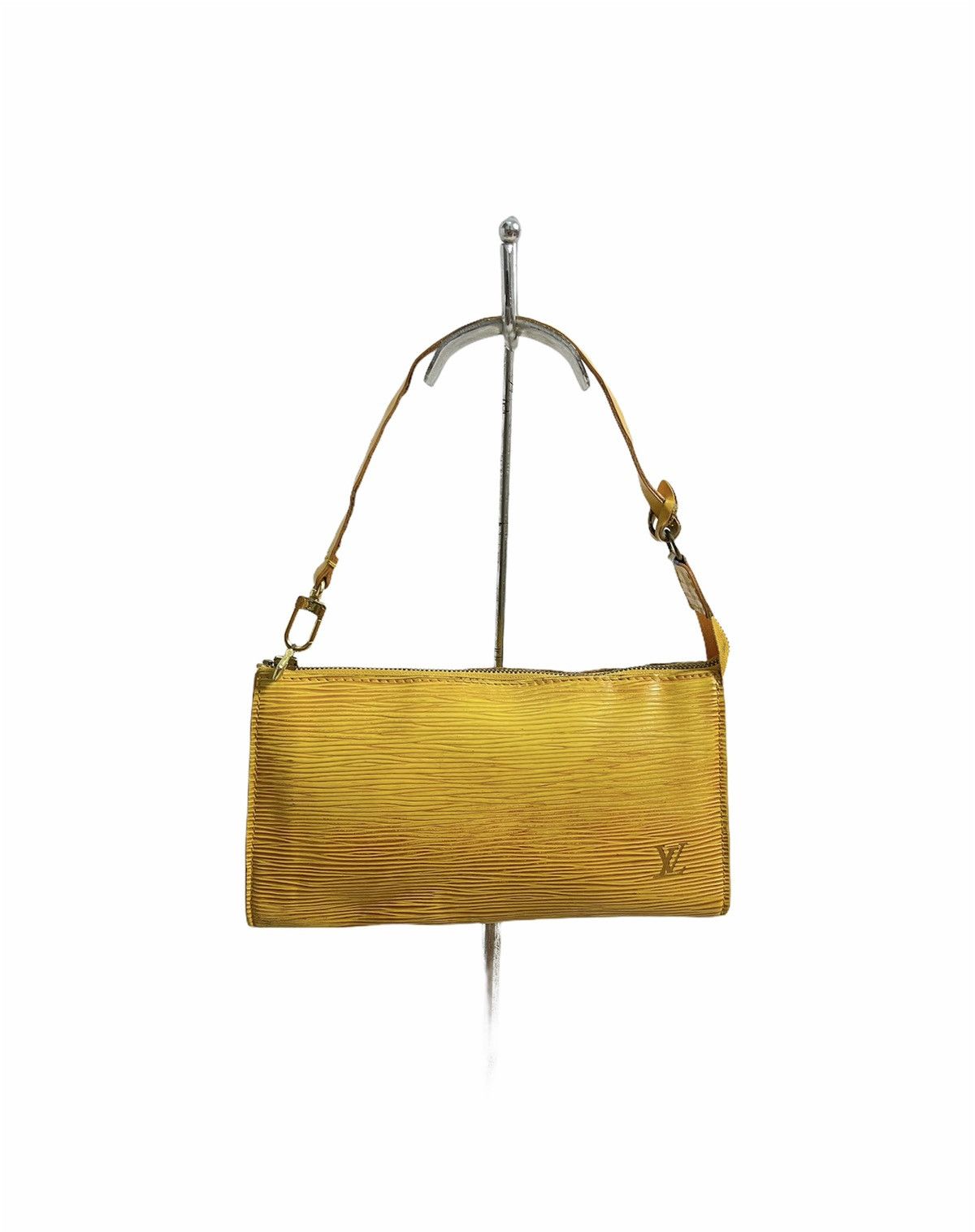 Authentic Louis Vuitton Pochette EPI Leather Dinner Bag