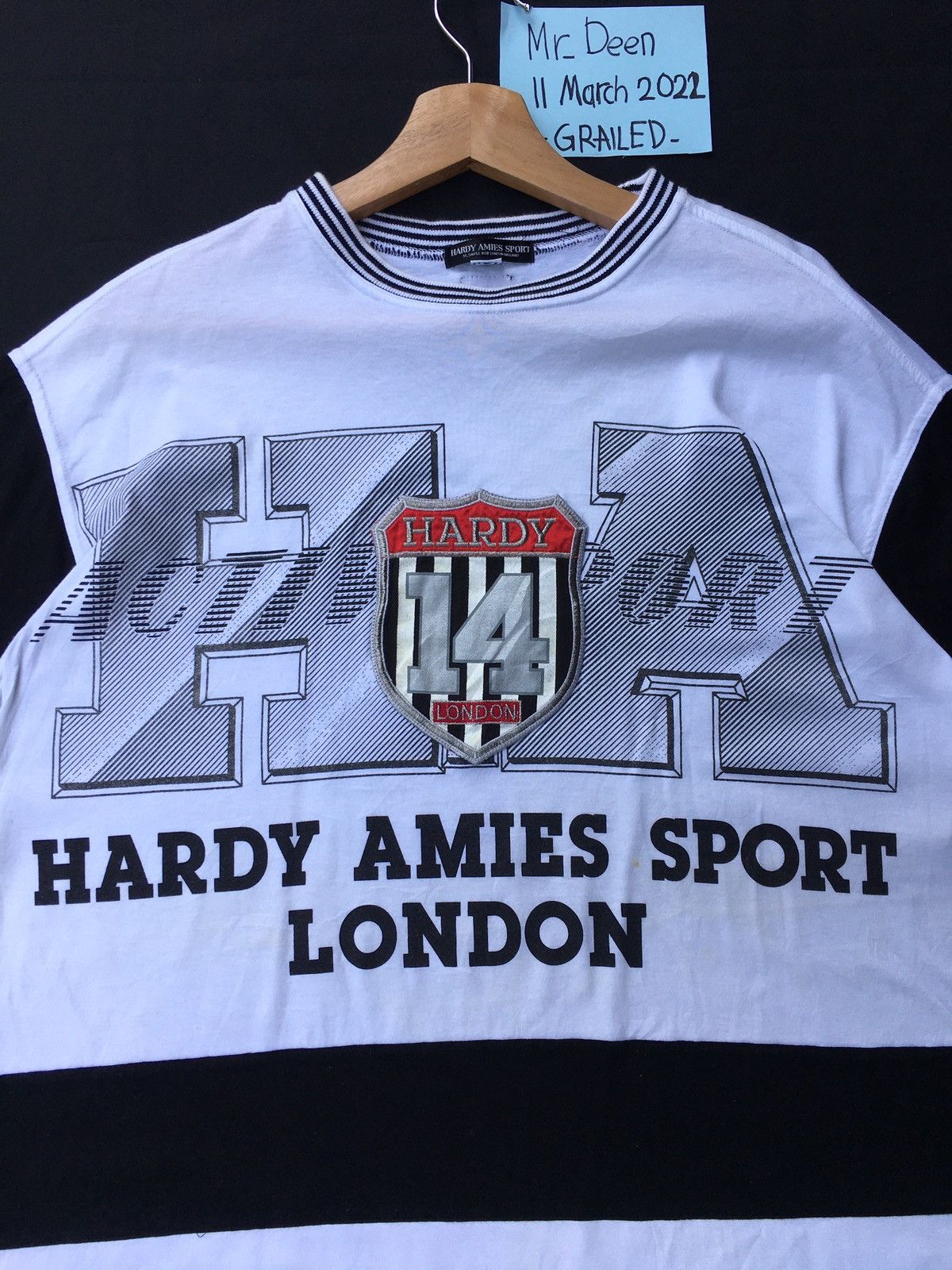 Vintage Rare Hardy Amies Sport London Tshirt