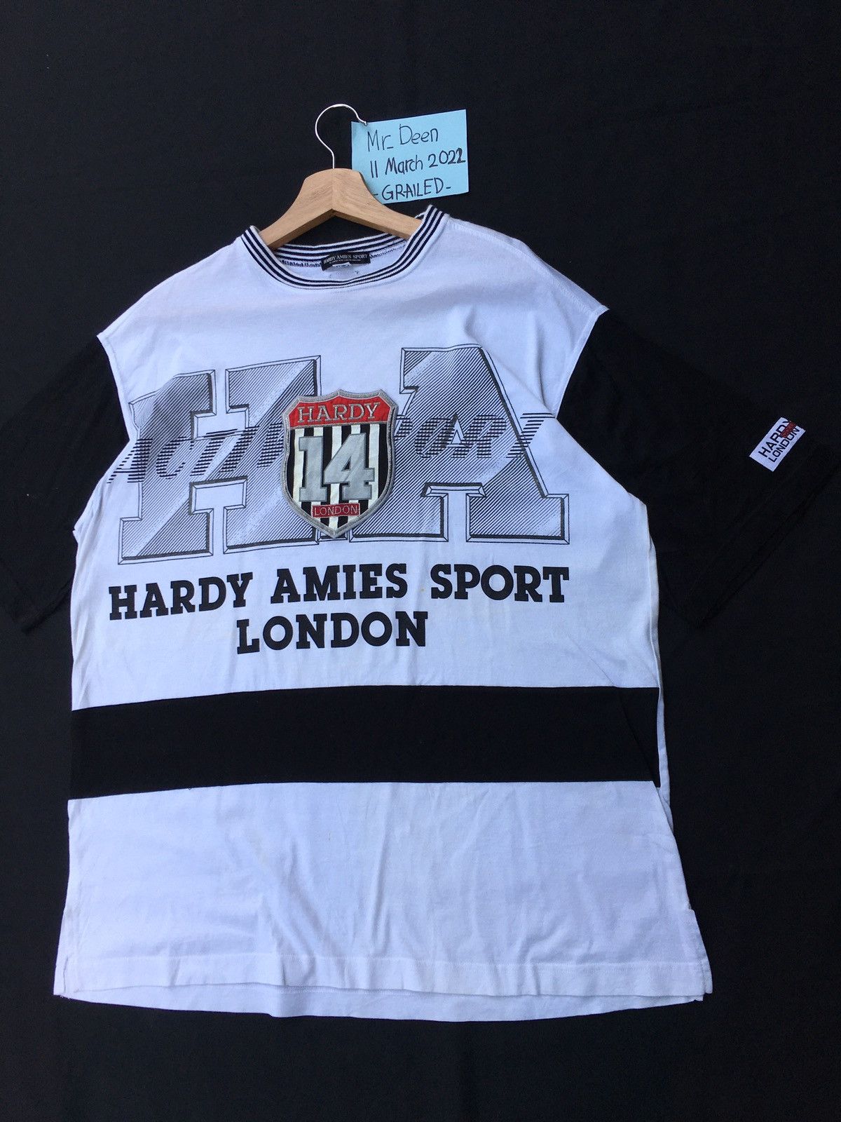 Vintage Rare Hardy Amies Sport London Tshirt