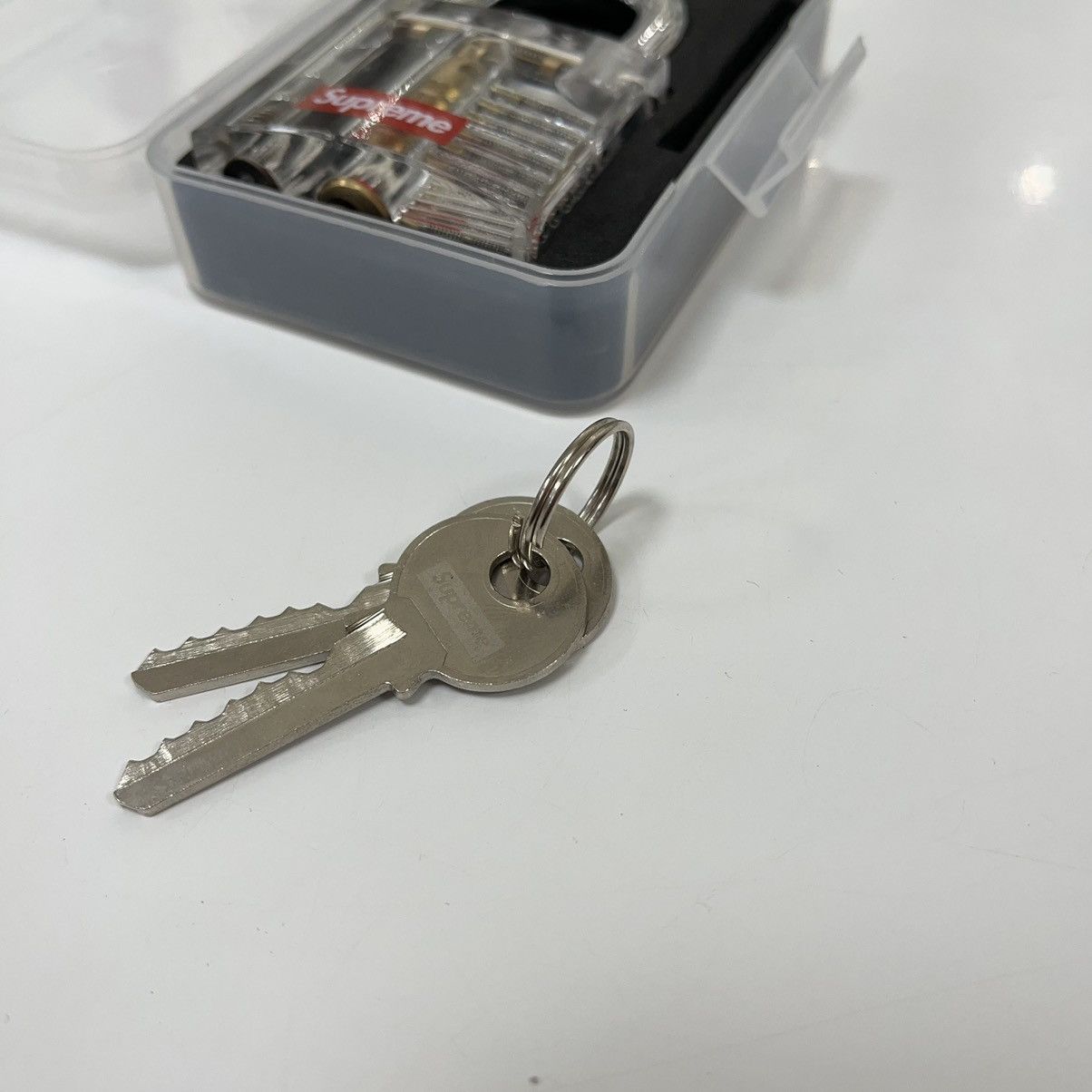 Supreme Supreme Transparent Lock Clear Size ONE SIZE - 3 Thumbnail
