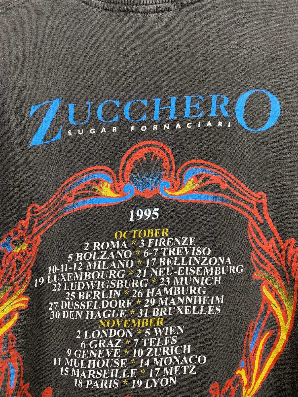 Band Tees 1995 Vintage Zucchero Spirito DiVino Tour T-Shirt Size US M / EU 48-50 / 2 - 12 Thumbnail
