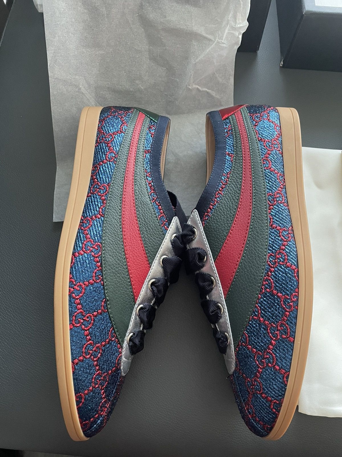 Super Runway GG Logo Limited Edition ACE Leather Sneaker