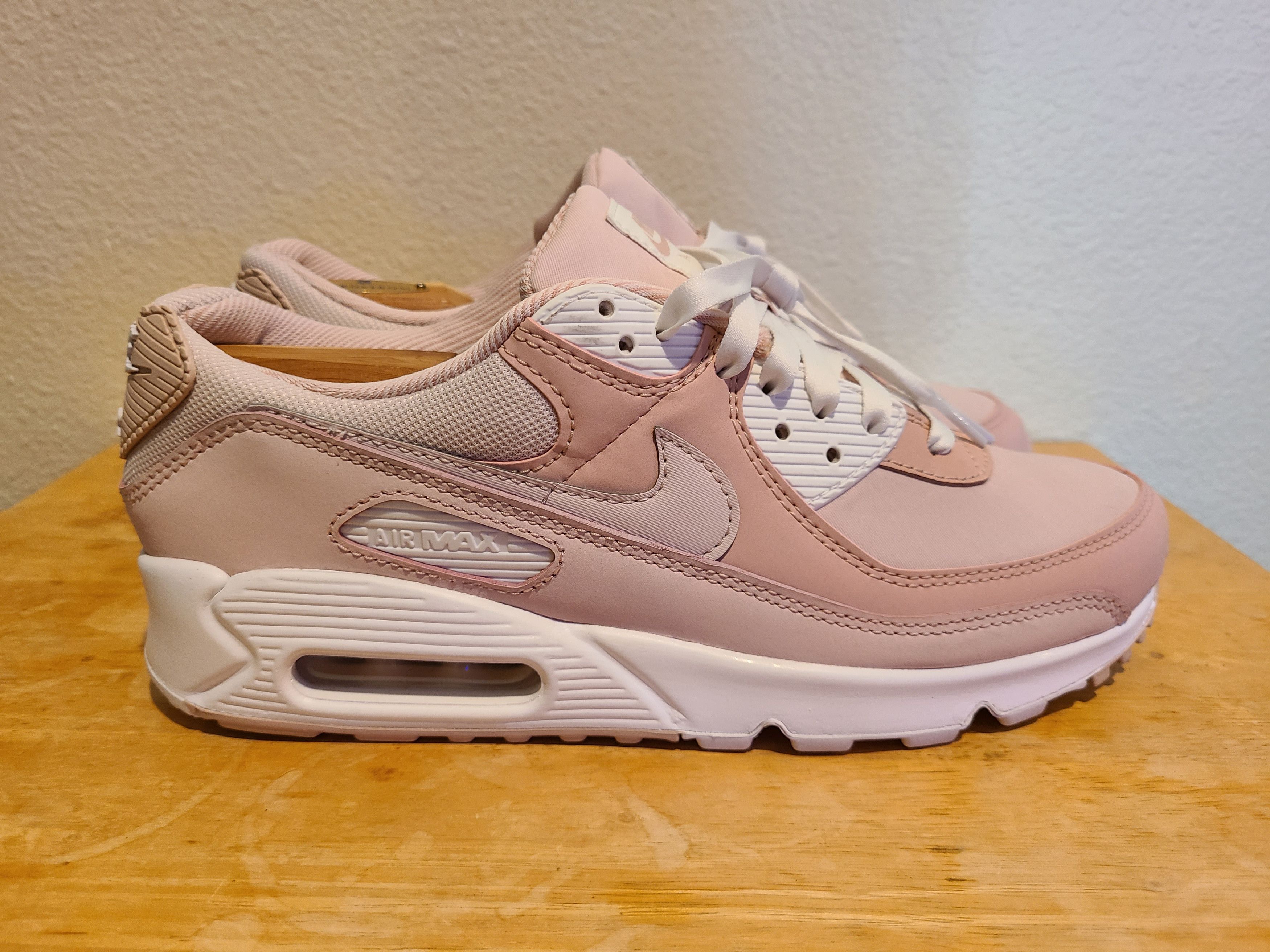 nike max 90 pink