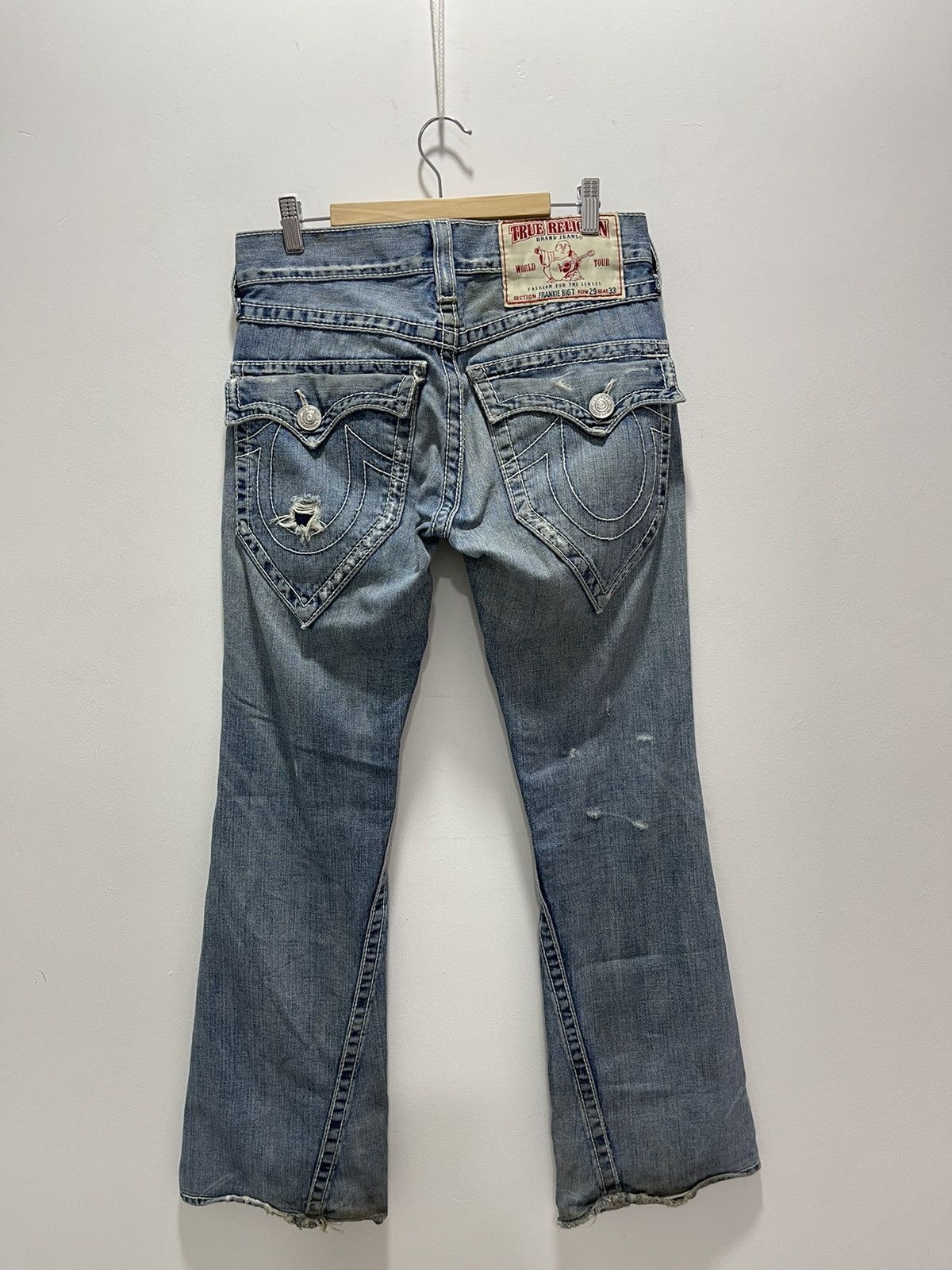 True Religion TRUE RELIGION BOOTCUT DISTRESSED JEANS MADE IN USA Size US 29 - 7 Thumbnail