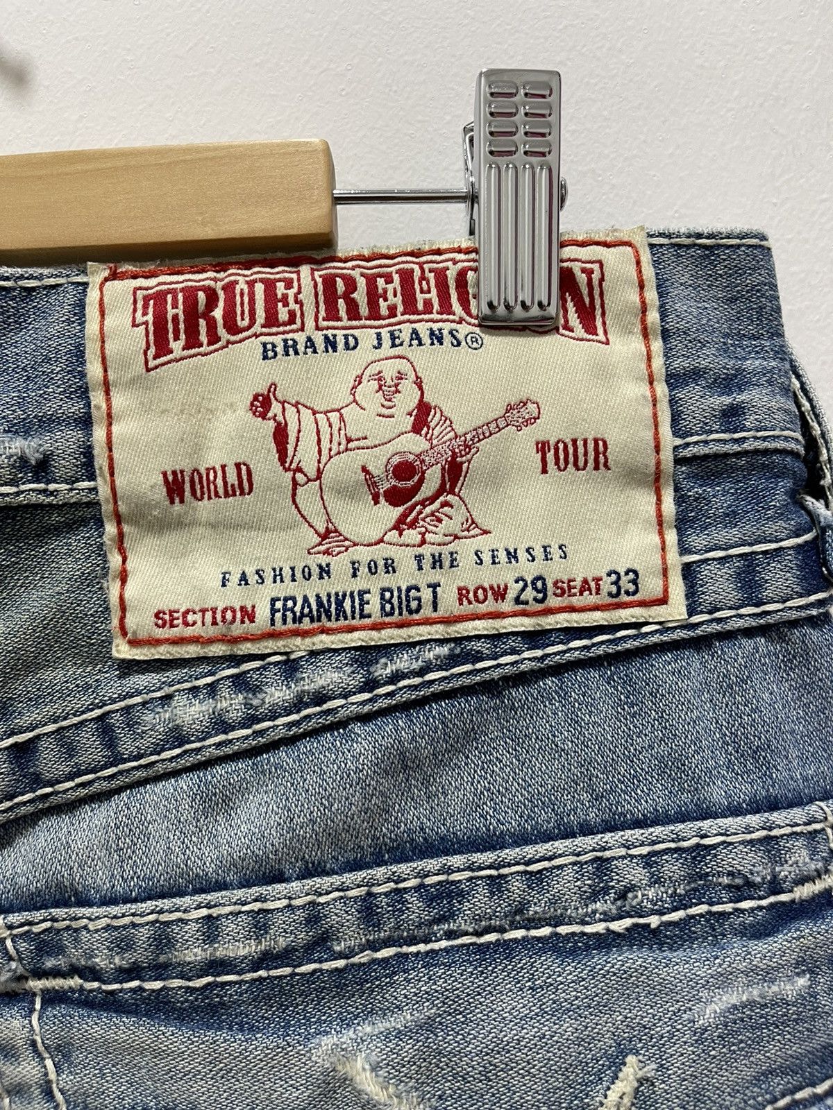 True Religion TRUE RELIGION BOOTCUT DISTRESSED JEANS MADE IN USA Size US 29 - 14 Thumbnail