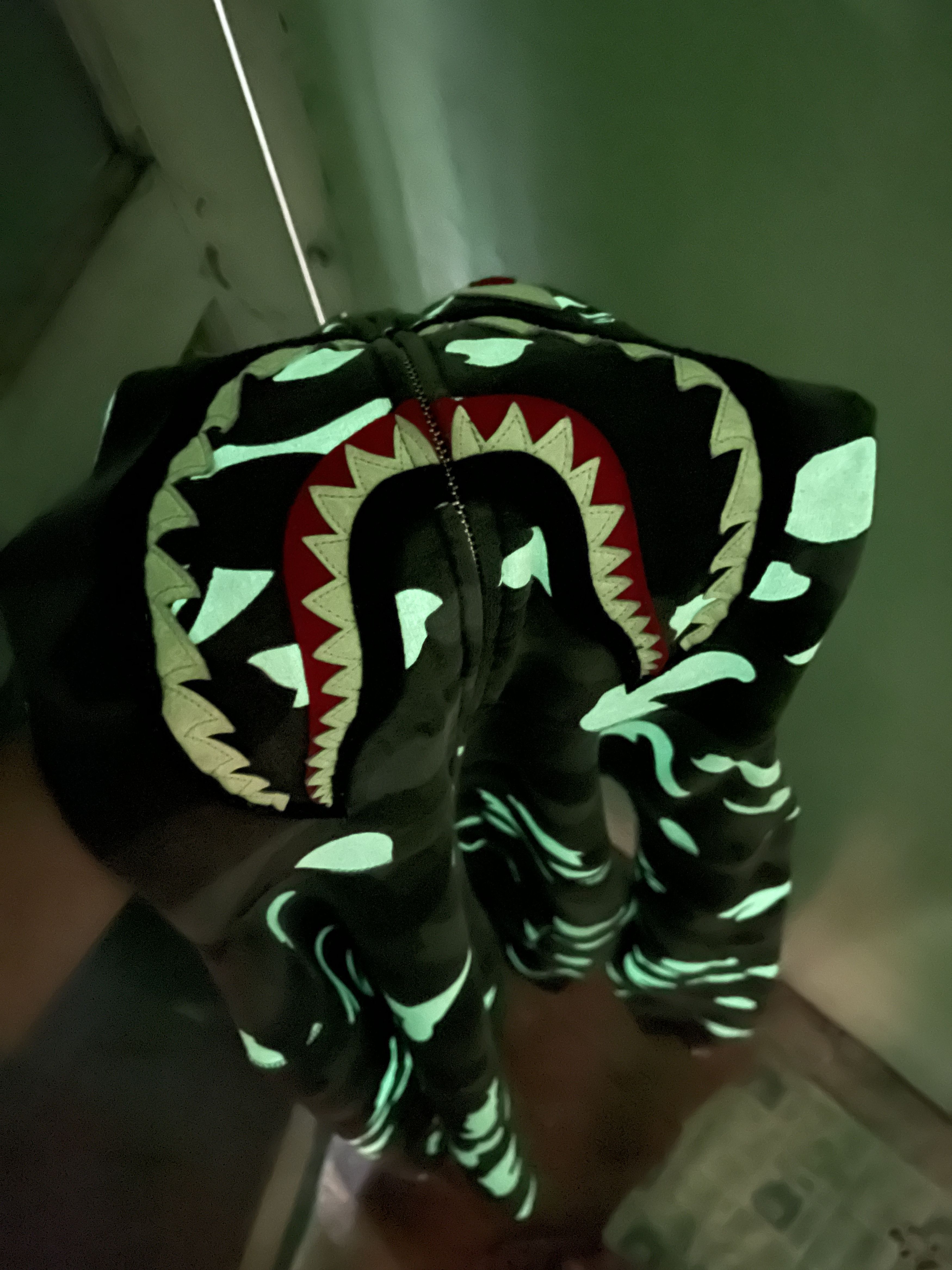 Bape Hoodie Bape shark Black City Camo GITD Size US M / EU 48-50 / 2 - 22 Thumbnail