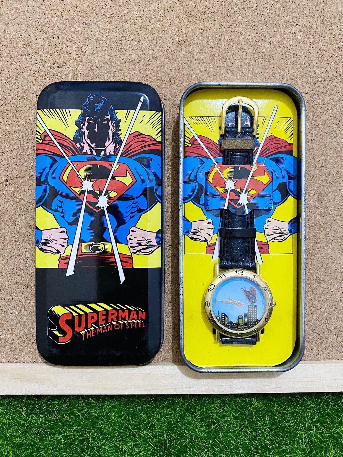 1993 Vintage Superman The Man of Steel DC Comics Watch