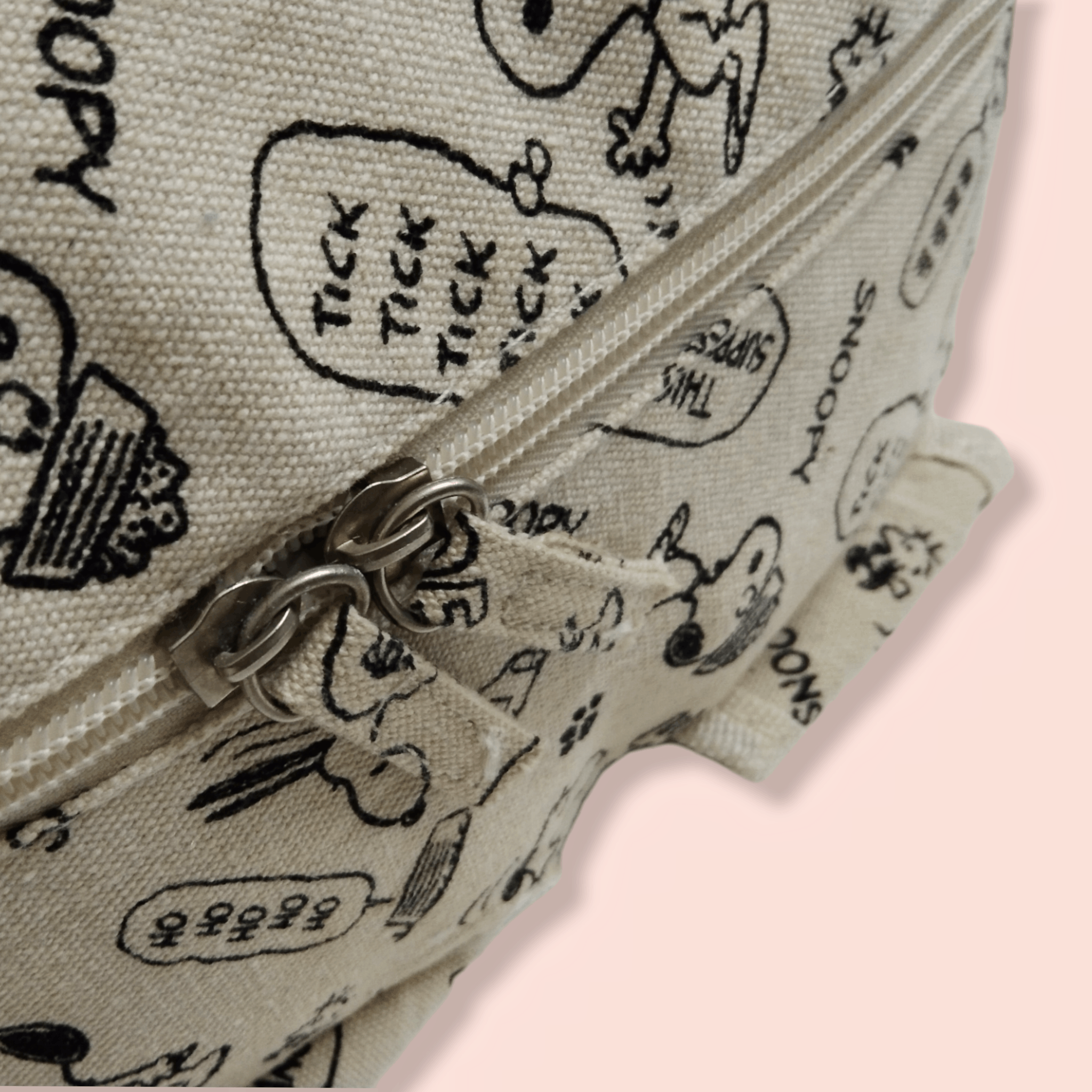 Cartoon Network × Peanuts SNOOPY PEANUTS FULLPRINTED CANVAS BACKPACK Size ONE SIZE - 10 Thumbnail