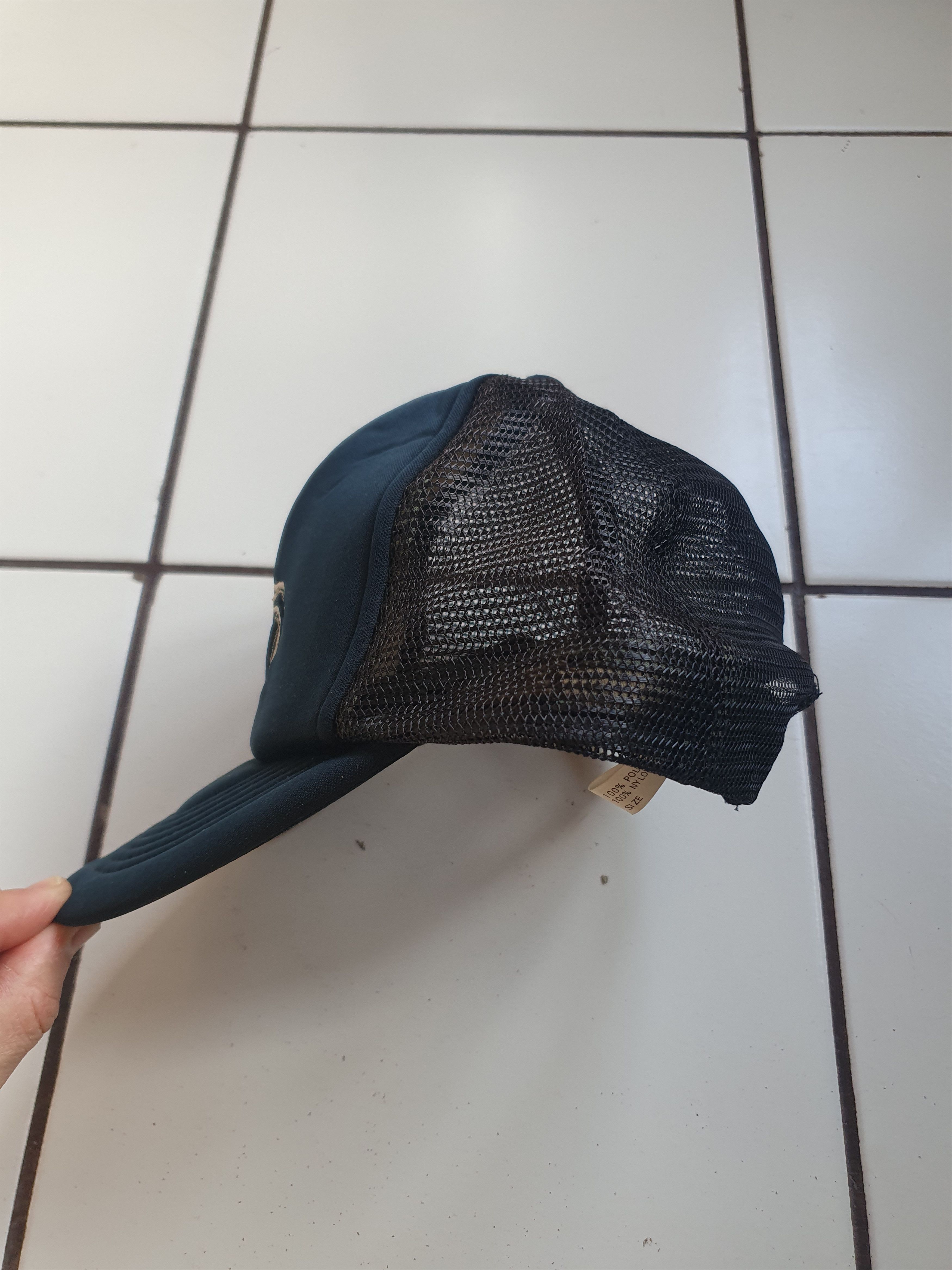 Other Middle Finger SWAG trucker hat snapback hat Size ONE SIZE - 4 Thumbnail