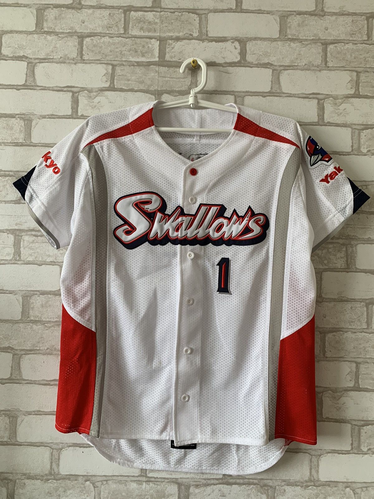 Tokyo Shallows Beams jersey 1 Aoki