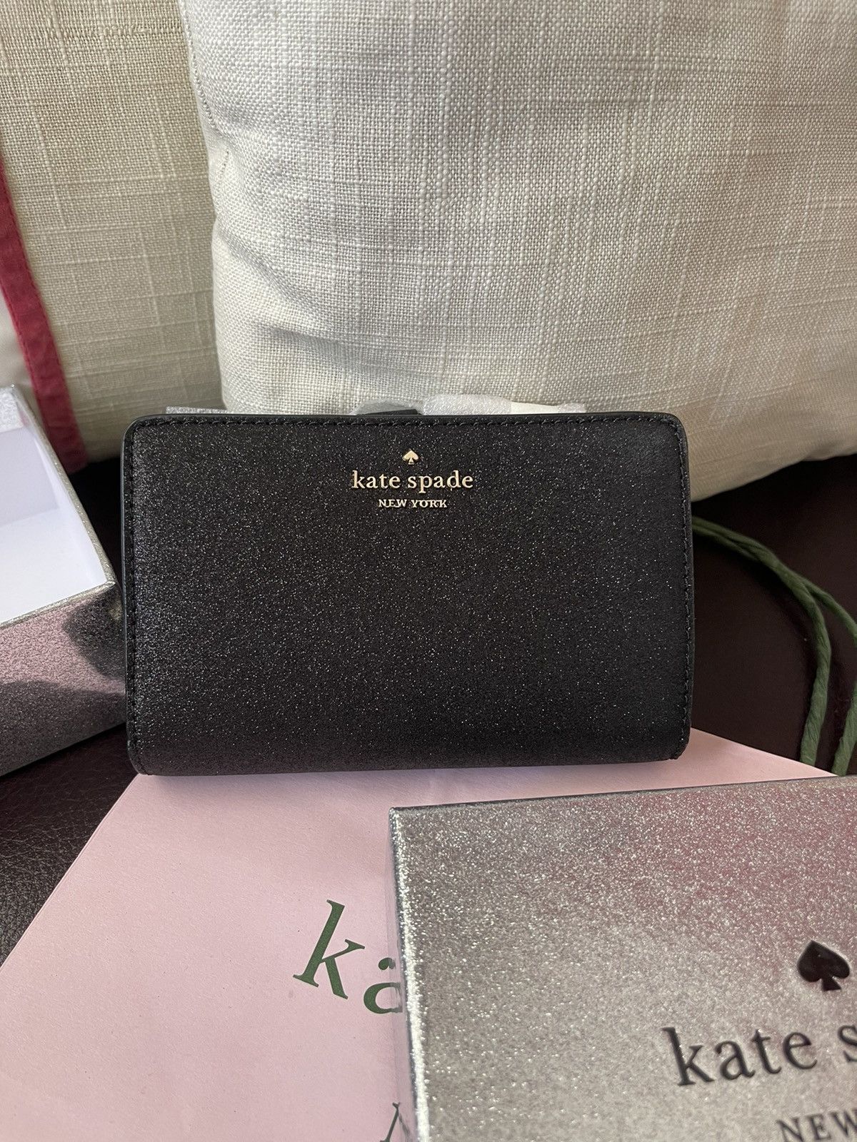 Kate Spade Diamond Glitter Gift Boxed Medium Compact Wallet