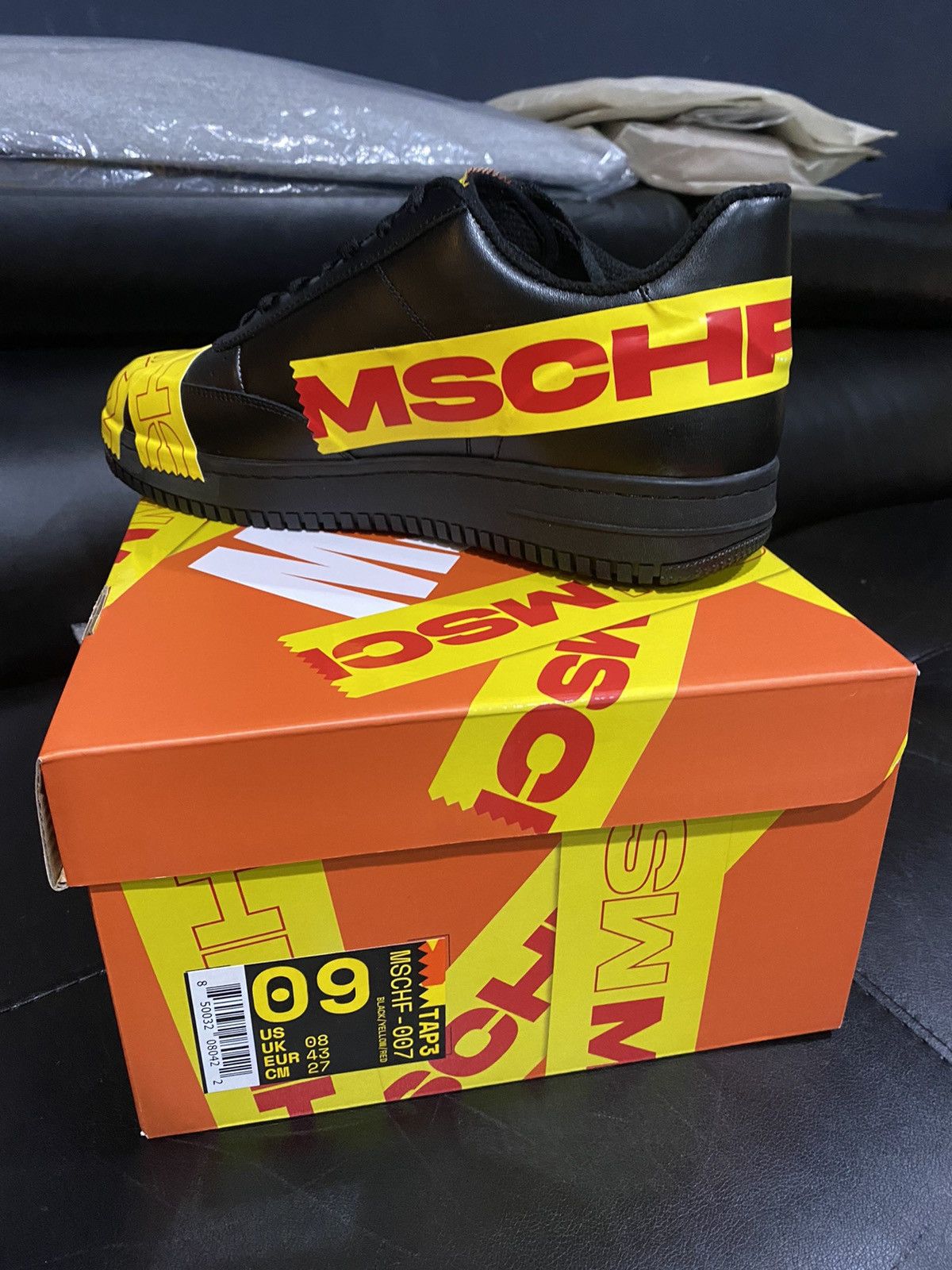 MSCHF tap 3 shoe black