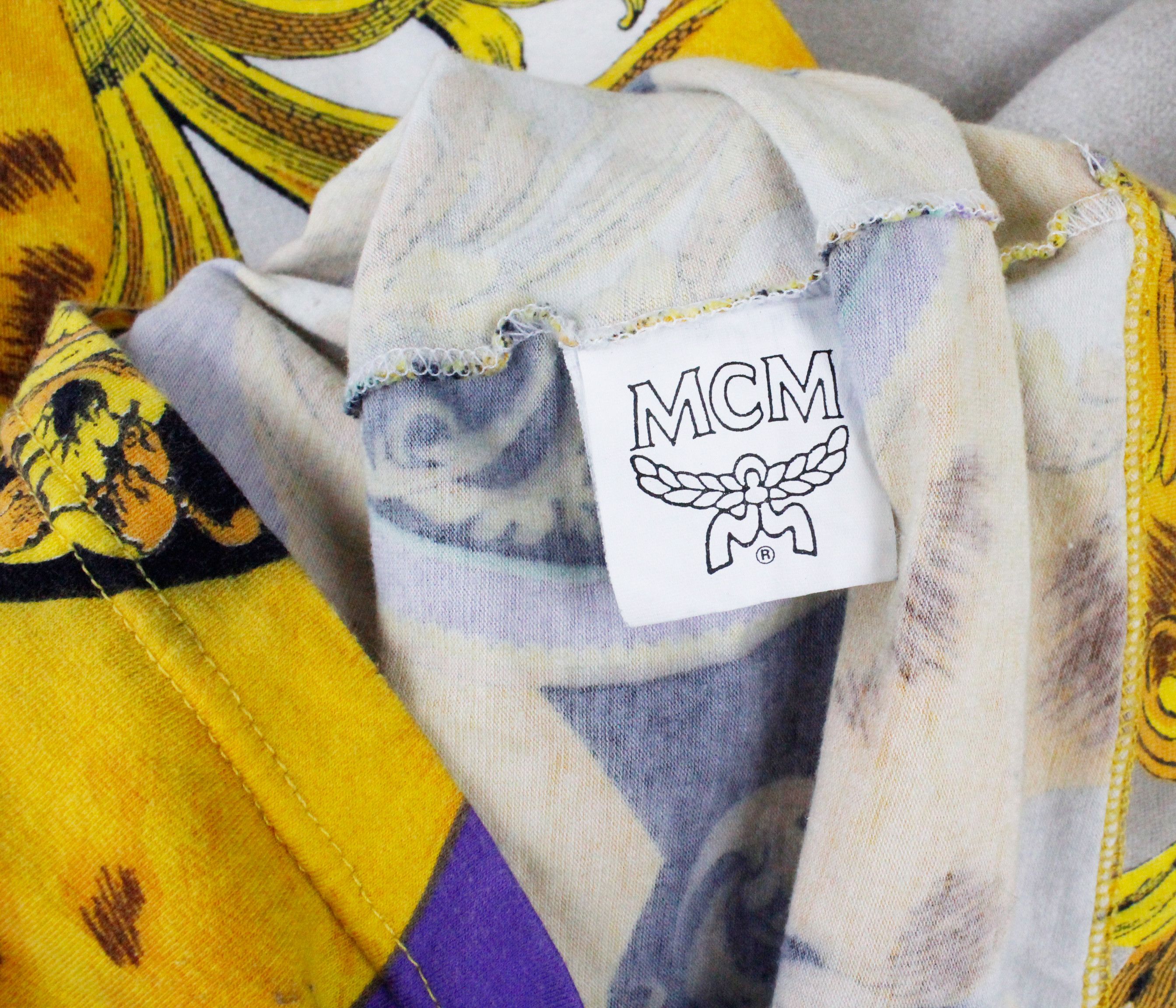MCM × Vintage Womens Vintage MCM Golden Baroque Printed Pullover Top Size M / US 6-8 / IT 42-44 - 4 Thumbnail
