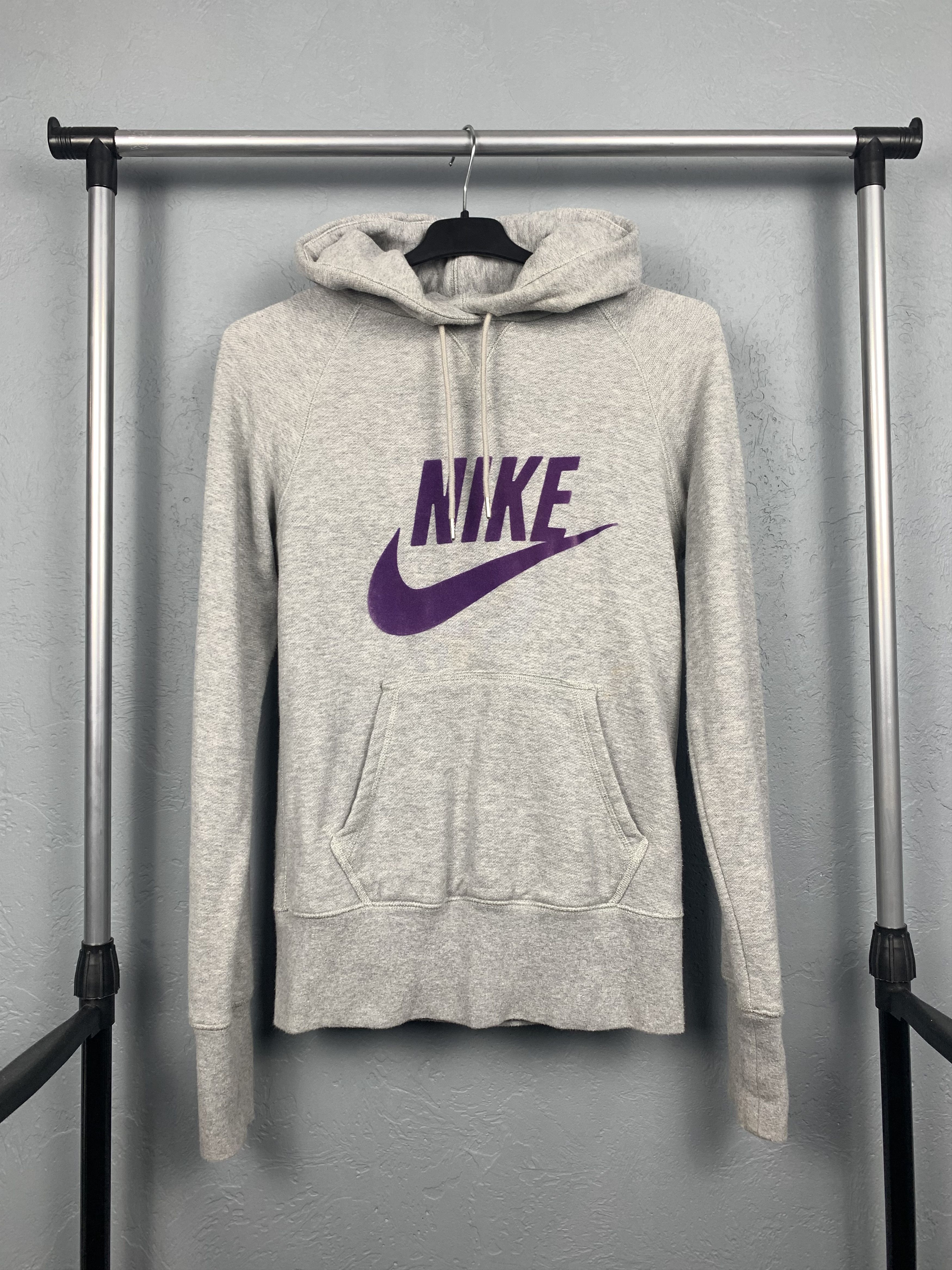 Nike Nike Womens Big Logo Hoodie Y2K Swoosh Size ONE SIZE - 1 Thumbnail
