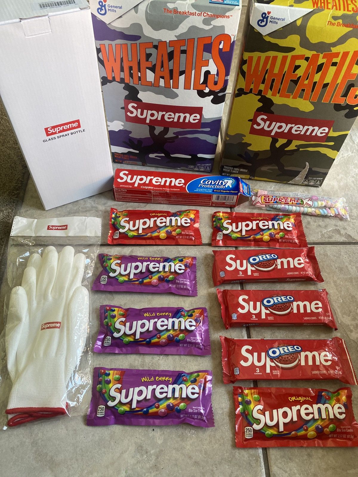 Supreme deals Accessories Bundle Of 6