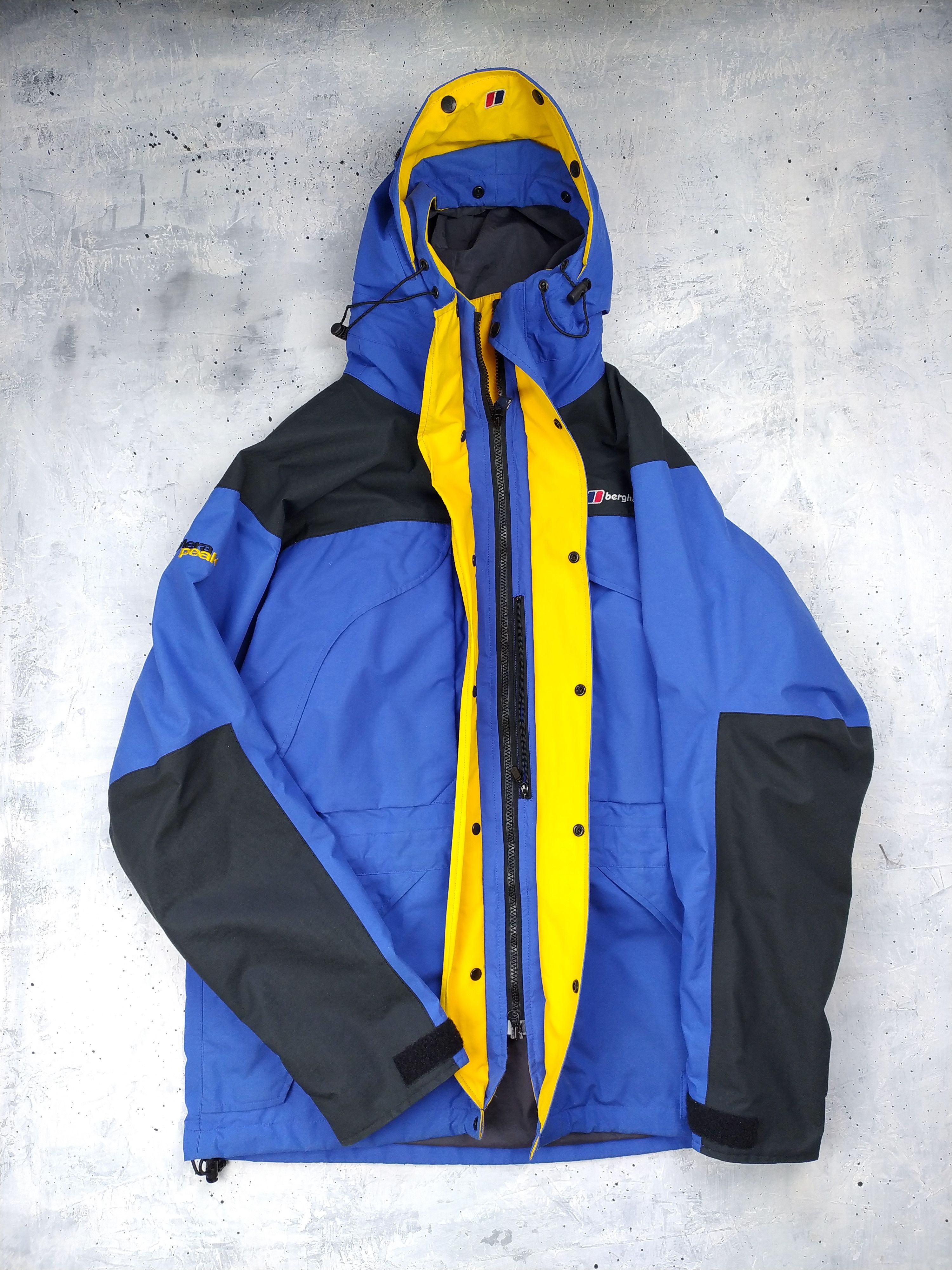 Mera peak jacket blue and yellow hotsell