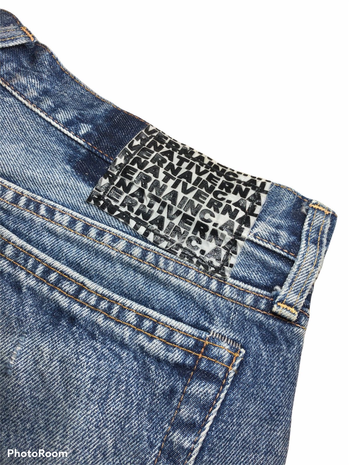 Other THRASHED DISTRESSED DENIM BY RNA Inc Size US 31 - 4 Thumbnail