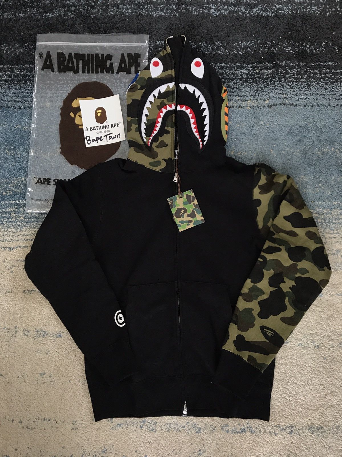 Black and outlet green bape hoodie