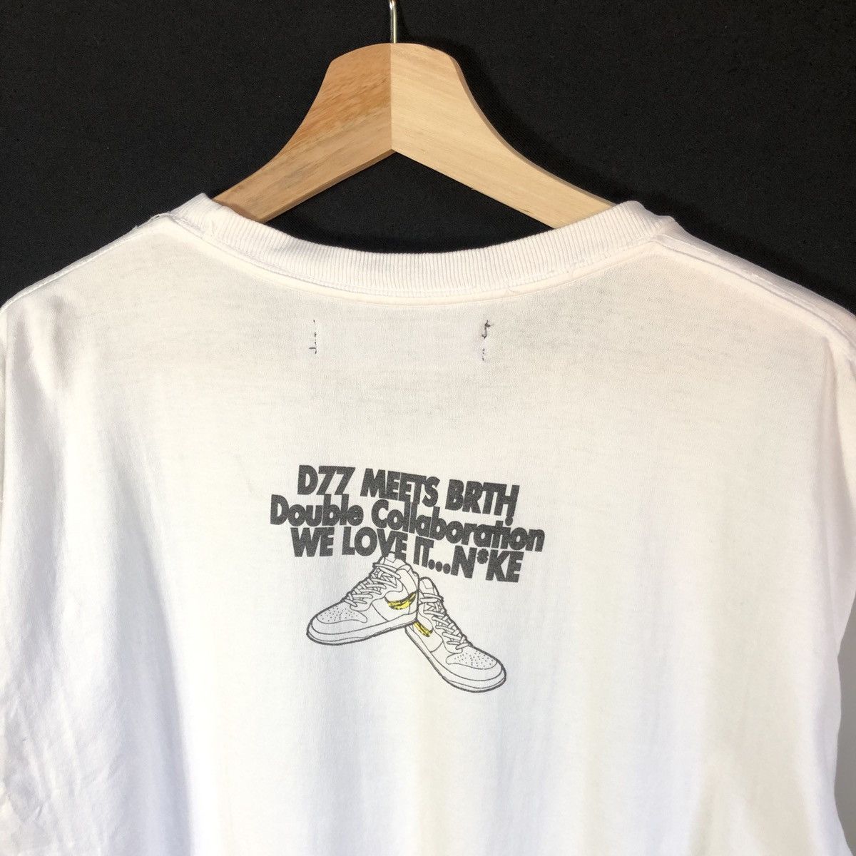 Japanese Brand × Vintage Rare! Dunk Banana Swoosh Just Eat Brth Breath x D77 Tshirt Size US XL / EU 56 / 4 - 8 Thumbnail
