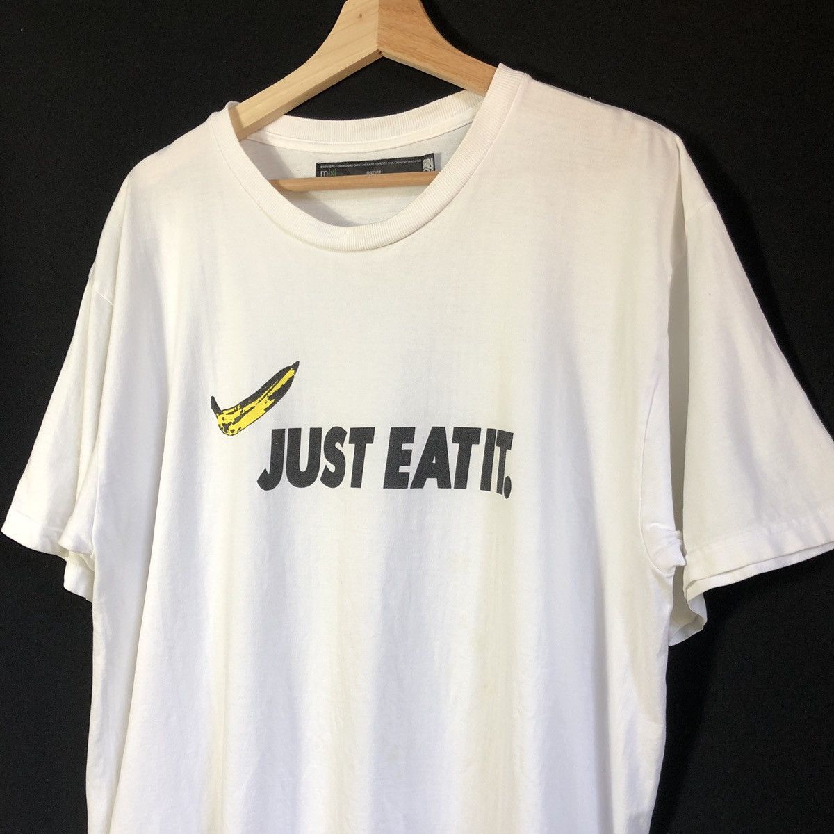 Japanese Brand × Vintage Rare! Dunk Banana Swoosh Just Eat Brth Breath x D77 Tshirt Size US XL / EU 56 / 4 - 2 Thumbnail