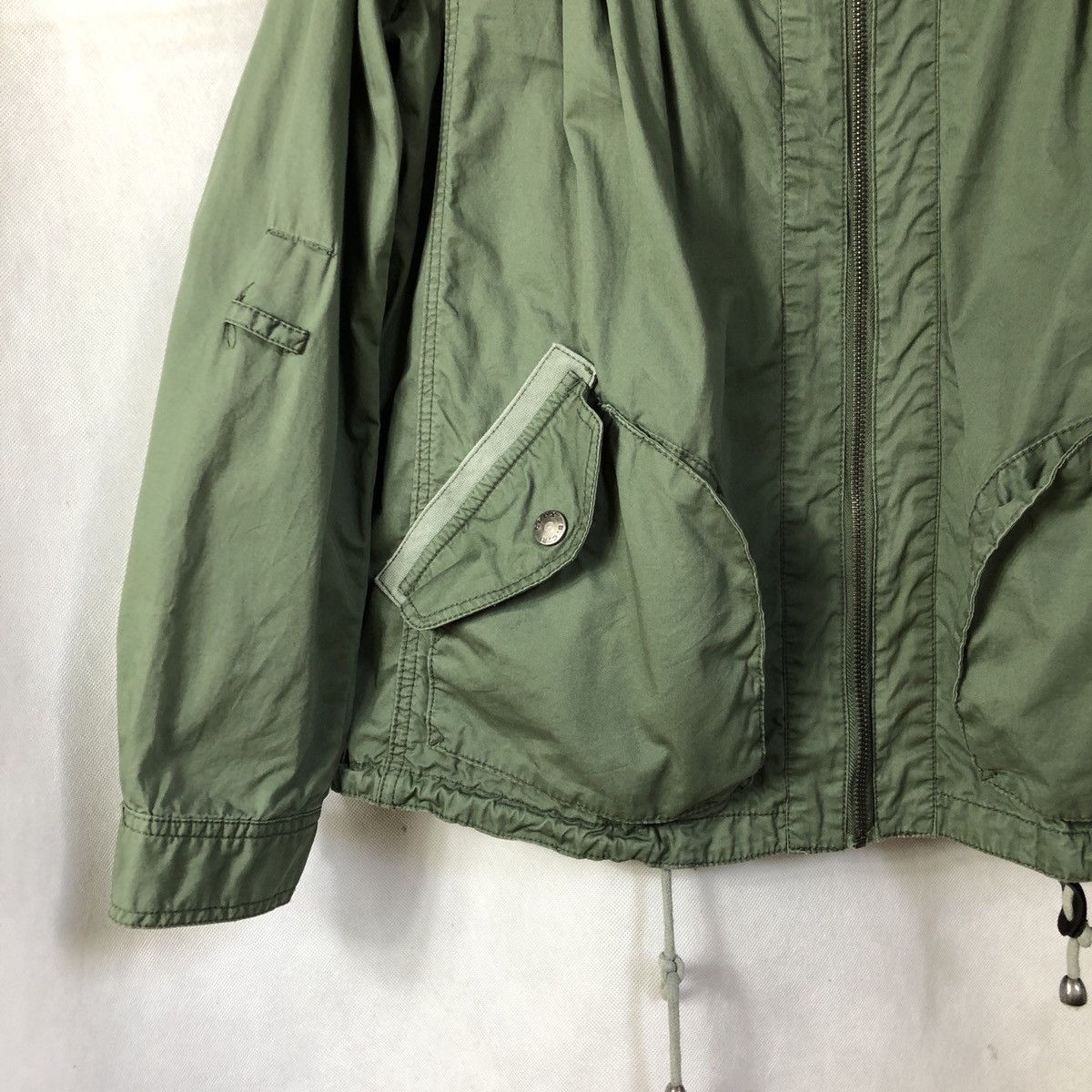 Japanese Brand BCR Parachute Cargo Gas Mask Hoodie Zipper Jacket Size US S / EU 44-46 / 1 - 2 Thumbnail