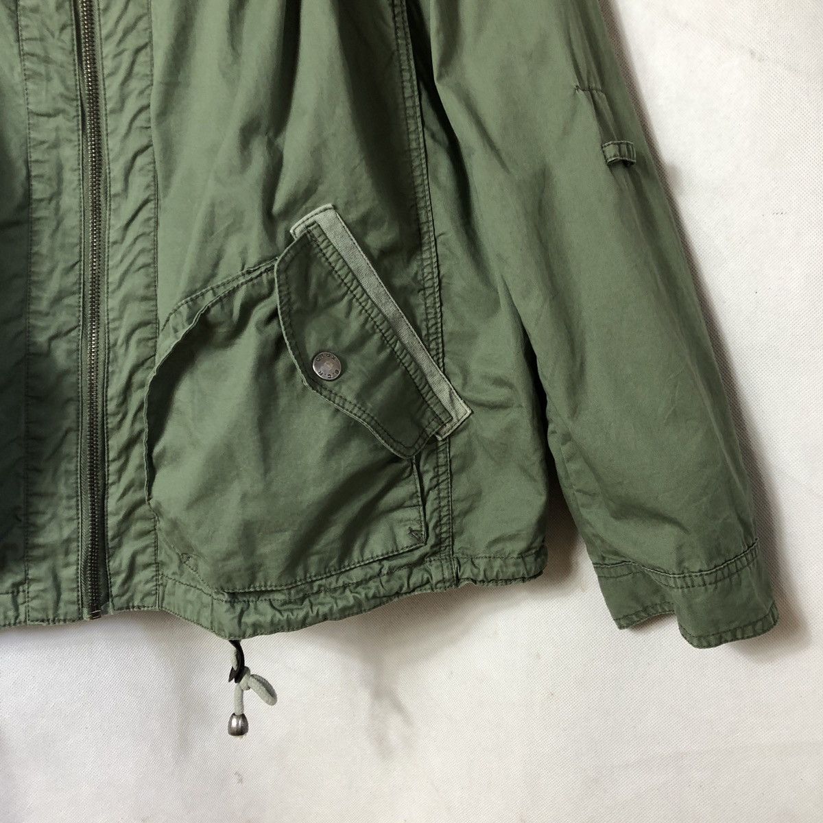 Japanese Brand BCR Parachute Cargo Gas Mask Hoodie Zipper Jacket Size US S / EU 44-46 / 1 - 3 Thumbnail