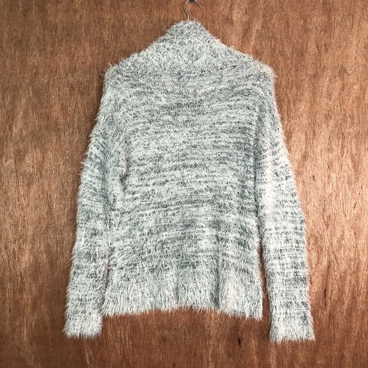 Homespun Knitwear Raf Raf White Black Mohair Turtle Neck Knitwear Size US M / EU 48-50 / 2 - 9 Thumbnail