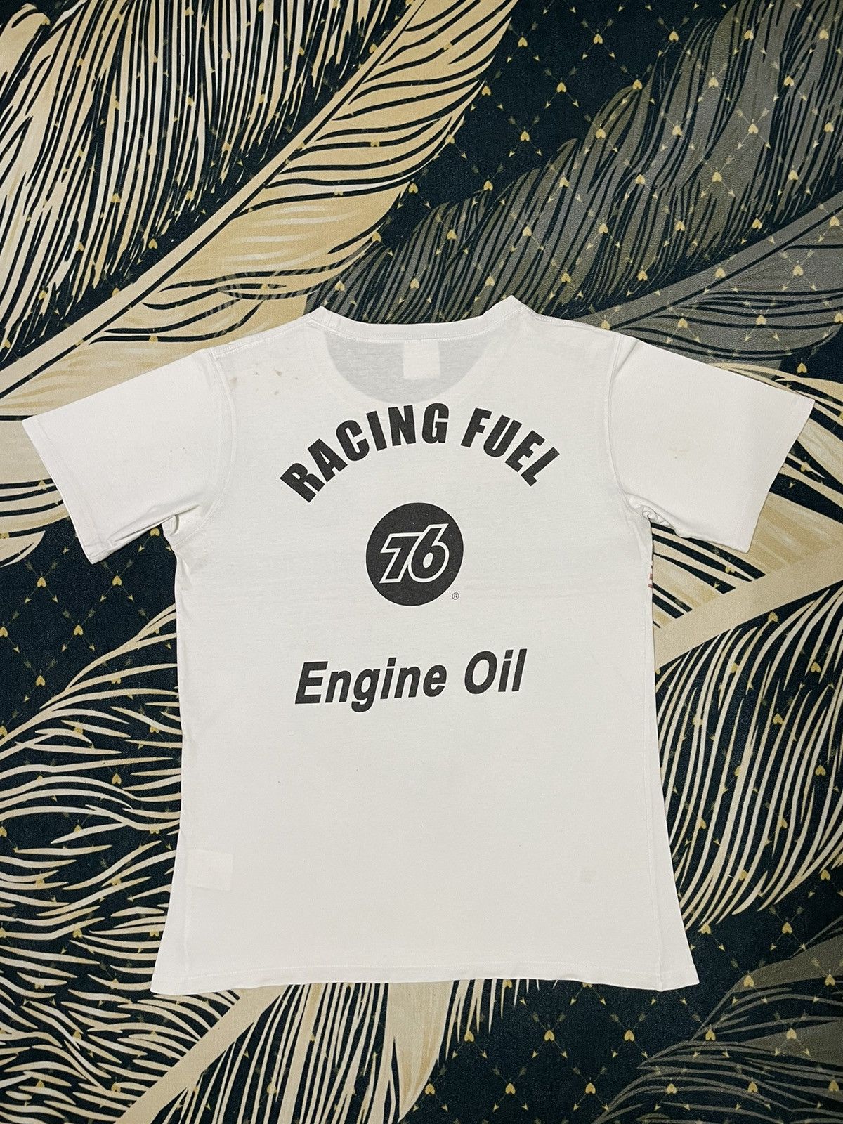 Japanese Brand × Vintage Vintage 76 Lubricant T-Shirt Size US XL / EU 56 / 4 - 6 Thumbnail