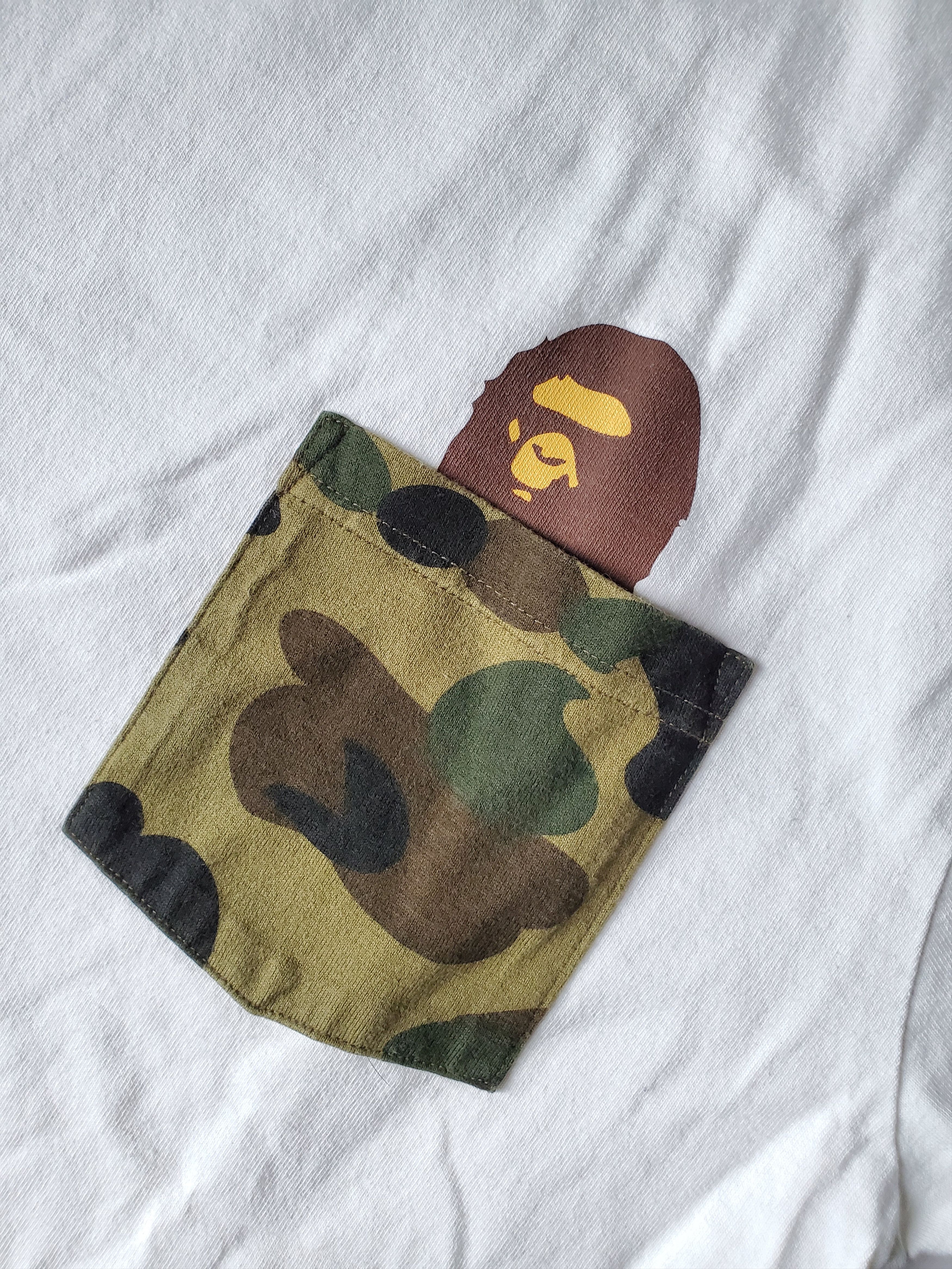 Bape BAPE A Bathing Ape Pocket Tee White T-Shirt Sz Large Size US L / EU 52-54 / 3 - 2 Thumbnail
