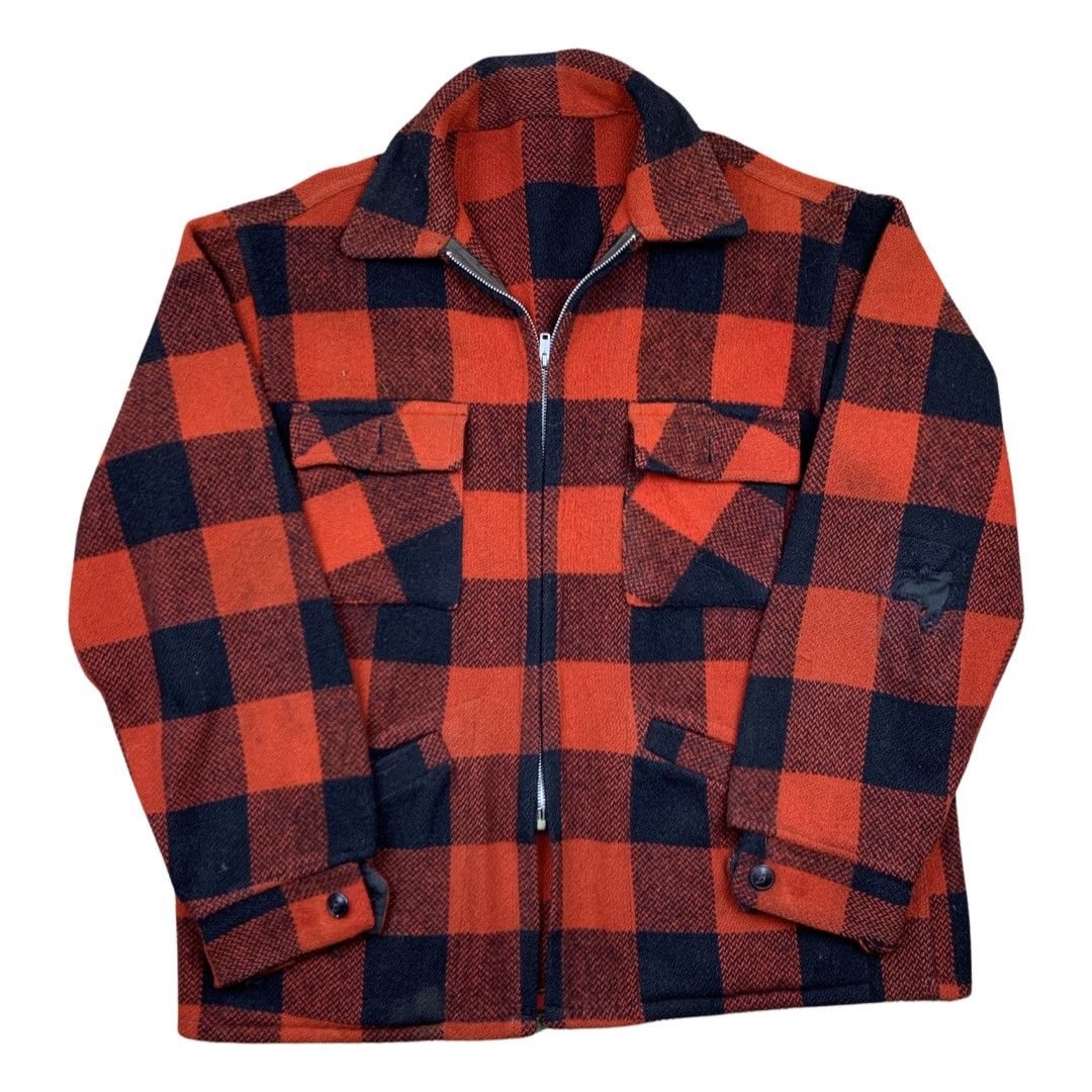 Vintage Vintage 50s Woolrich Mackinaw Red Plaid Wool Hunting Jacket Size US L / EU 52-54 / 3 - 1 Thumbnail