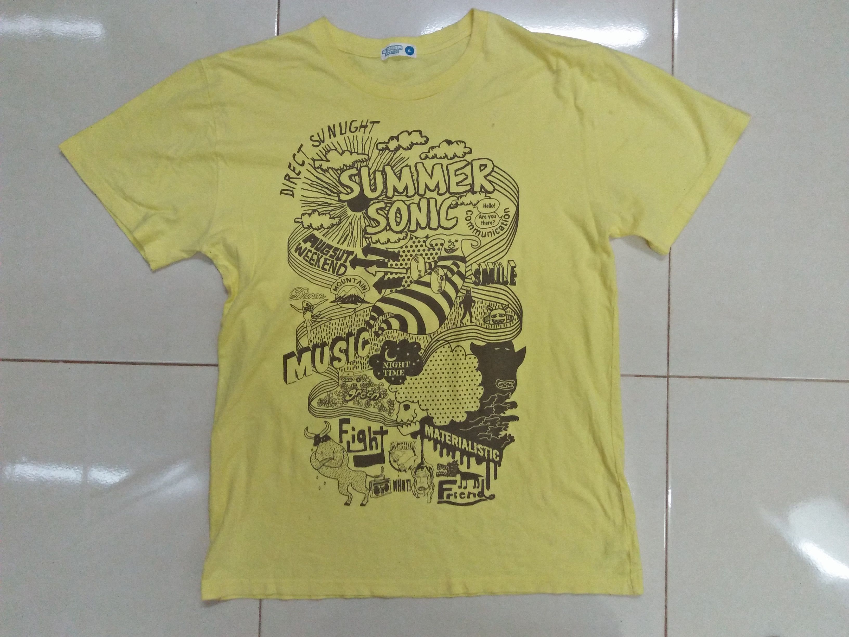 Band Tees SUMMER SONIC FESTIVAL 2011 Big Graphic Yellow Tee Size US L / EU 52-54 / 3 - 3 Thumbnail