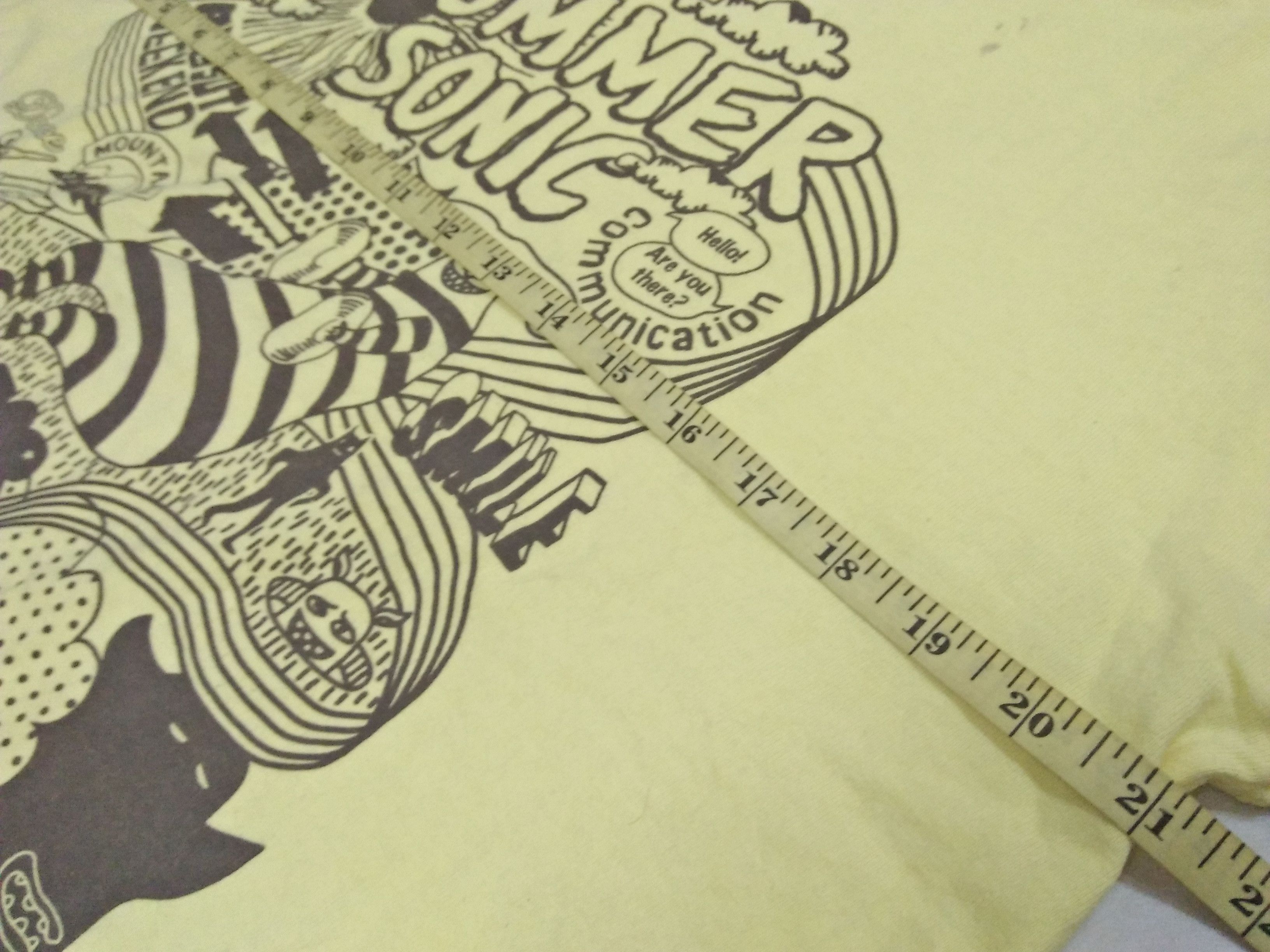 Band Tees SUMMER SONIC FESTIVAL 2011 Big Graphic Yellow Tee Size US L / EU 52-54 / 3 - 8 Thumbnail
