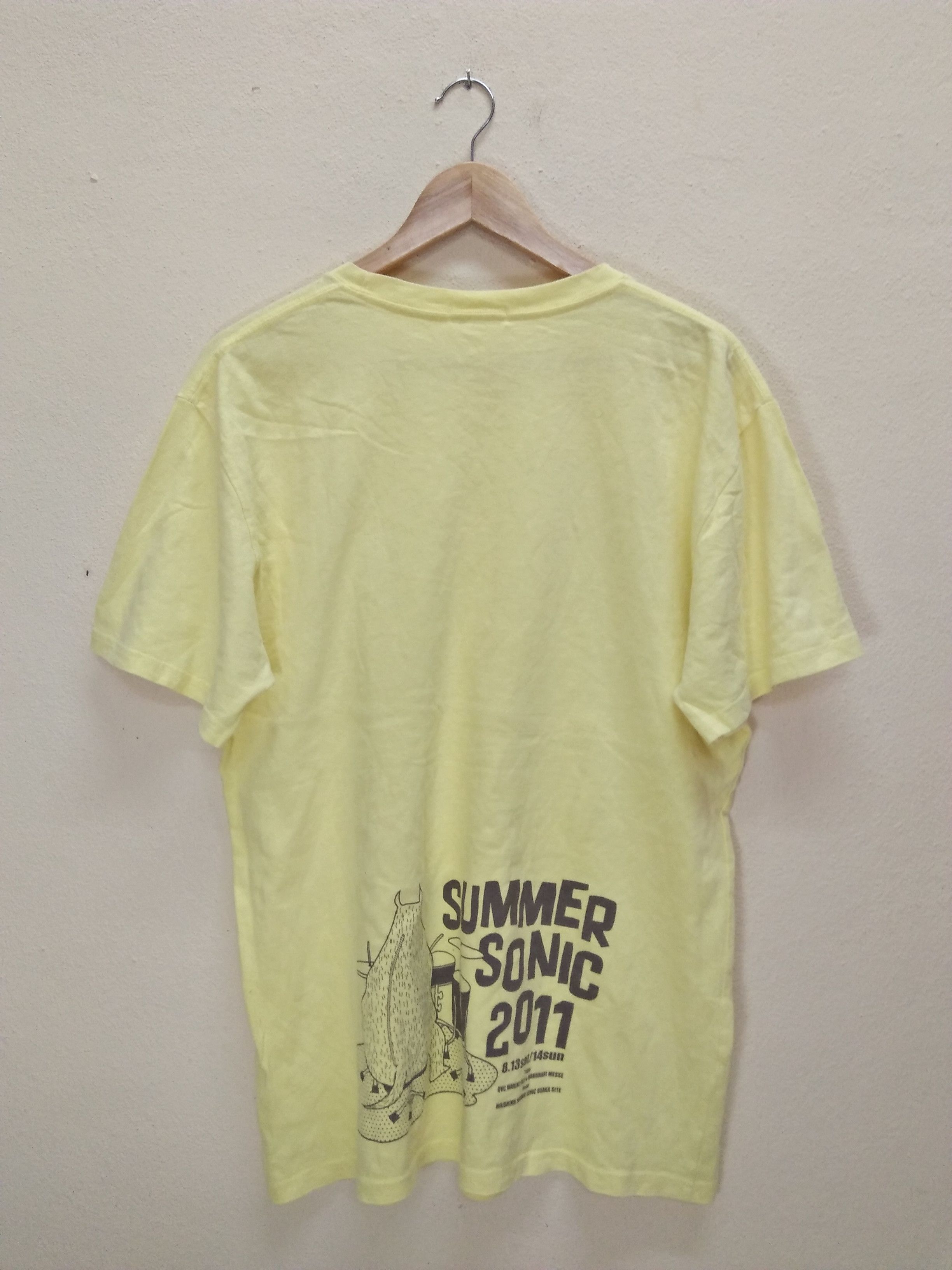 Band Tees SUMMER SONIC FESTIVAL 2011 Big Graphic Yellow Tee Size US L / EU 52-54 / 3 - 2 Thumbnail