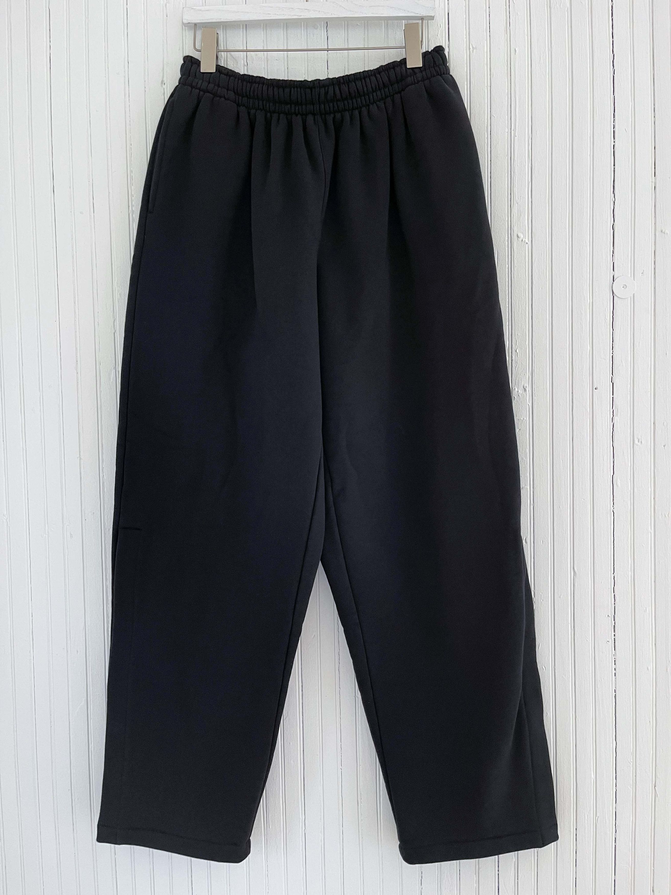 image of Balenciaga Fw20 Runway Heavy Fleece Baggy Sweatpants NWT (S) in Black, Men's (Size 30)