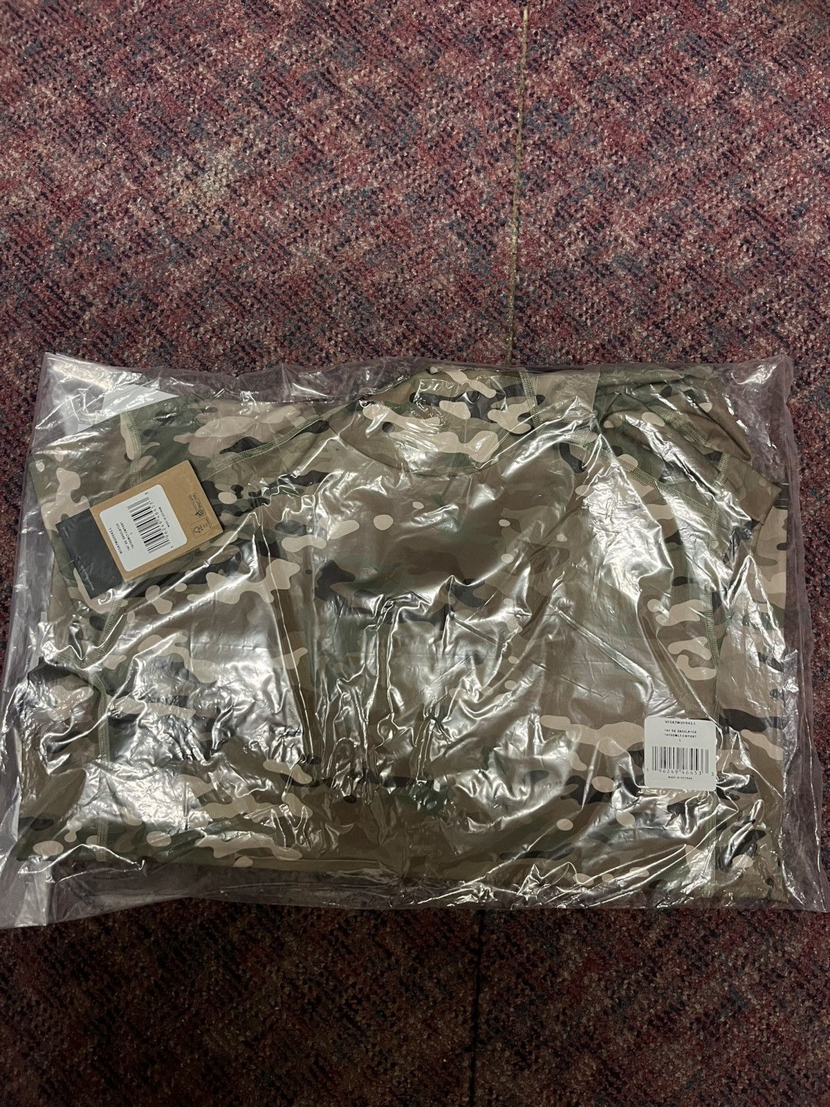 Supreme × The North Face In Hand Supreme/The North Face Base Layer L/S Top Camo Size US L / EU 52-54 / 3 - 2 Thumbnail