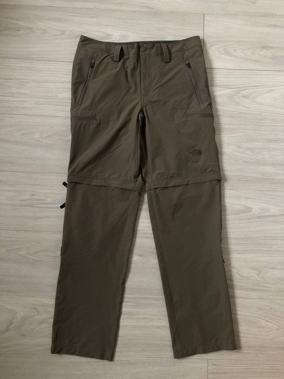 The North Face The north face transformer pants shorts 2in1 size 32 Size US 32 / EU 48 - 1 Thumbnail