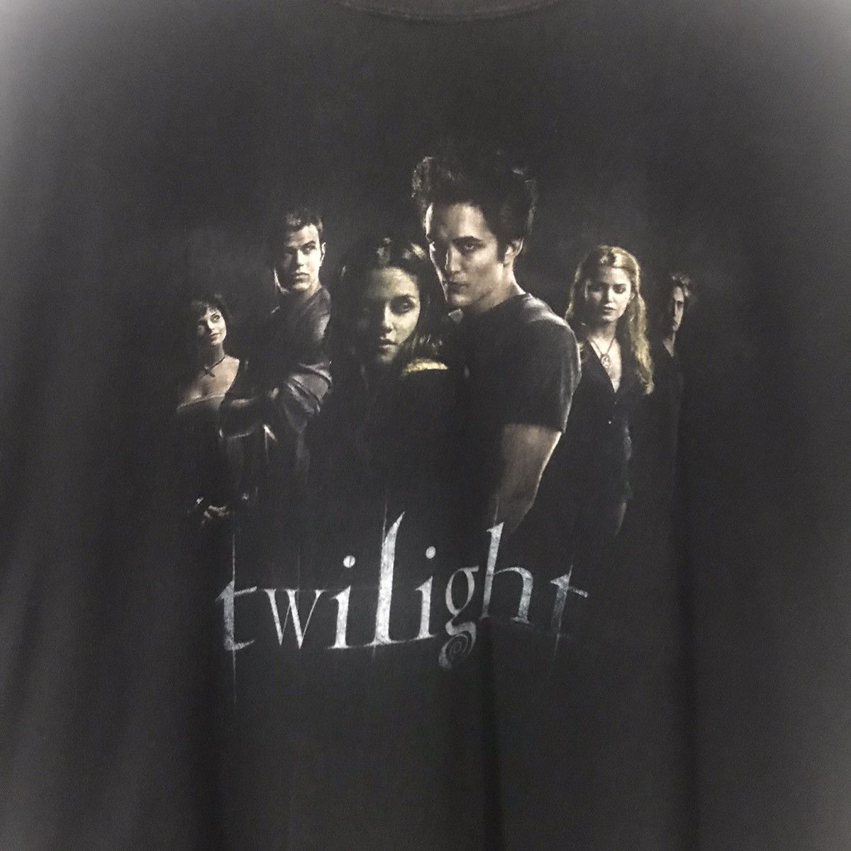 Vintage Twilight Saga ©️2008 Tshirt x Movie Size US XL / EU 56 / 4 - 2 Thumbnail