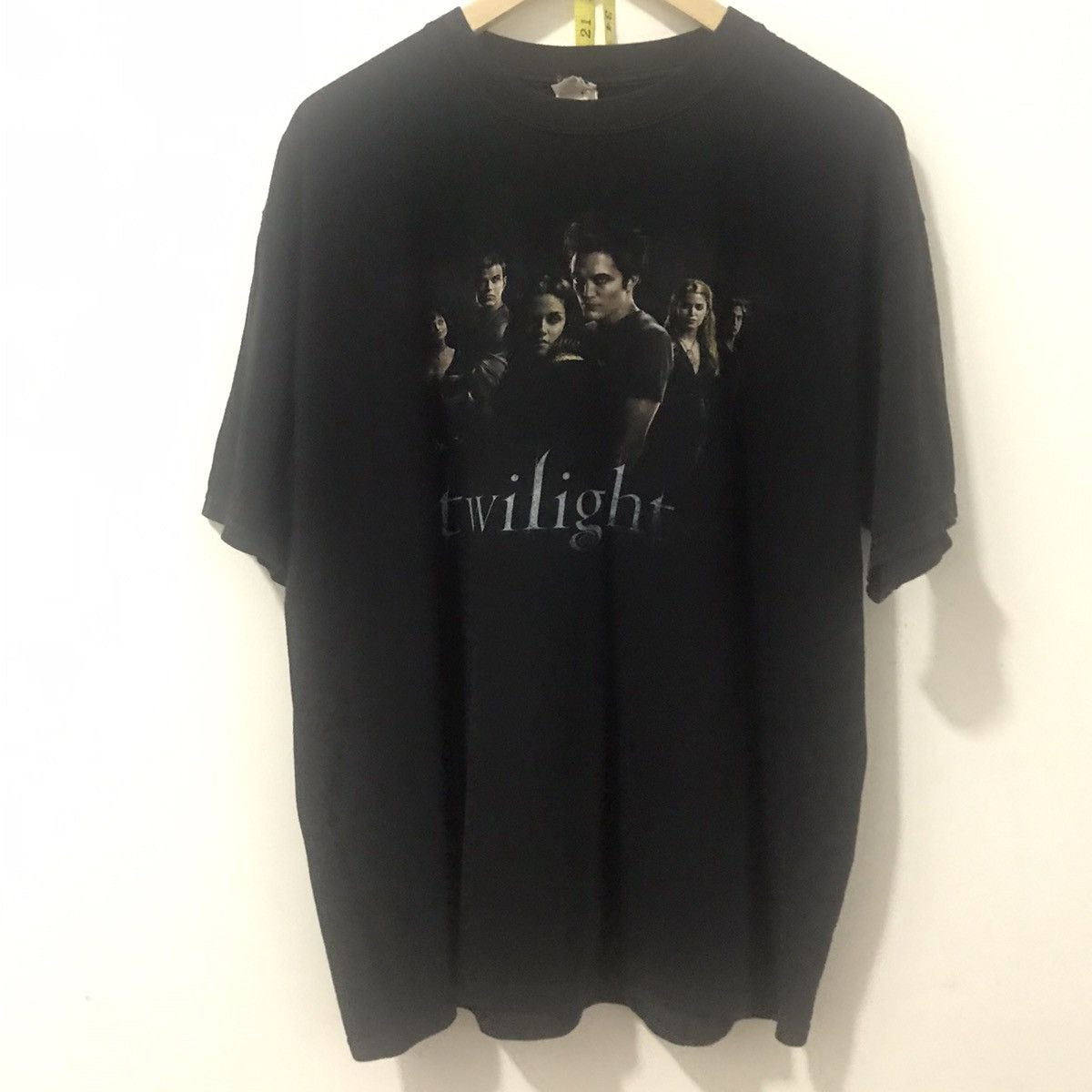Vintage Twilight Saga ©️2008 Tshirt x Movie Size US XL / EU 56 / 4 - 1 Thumbnail